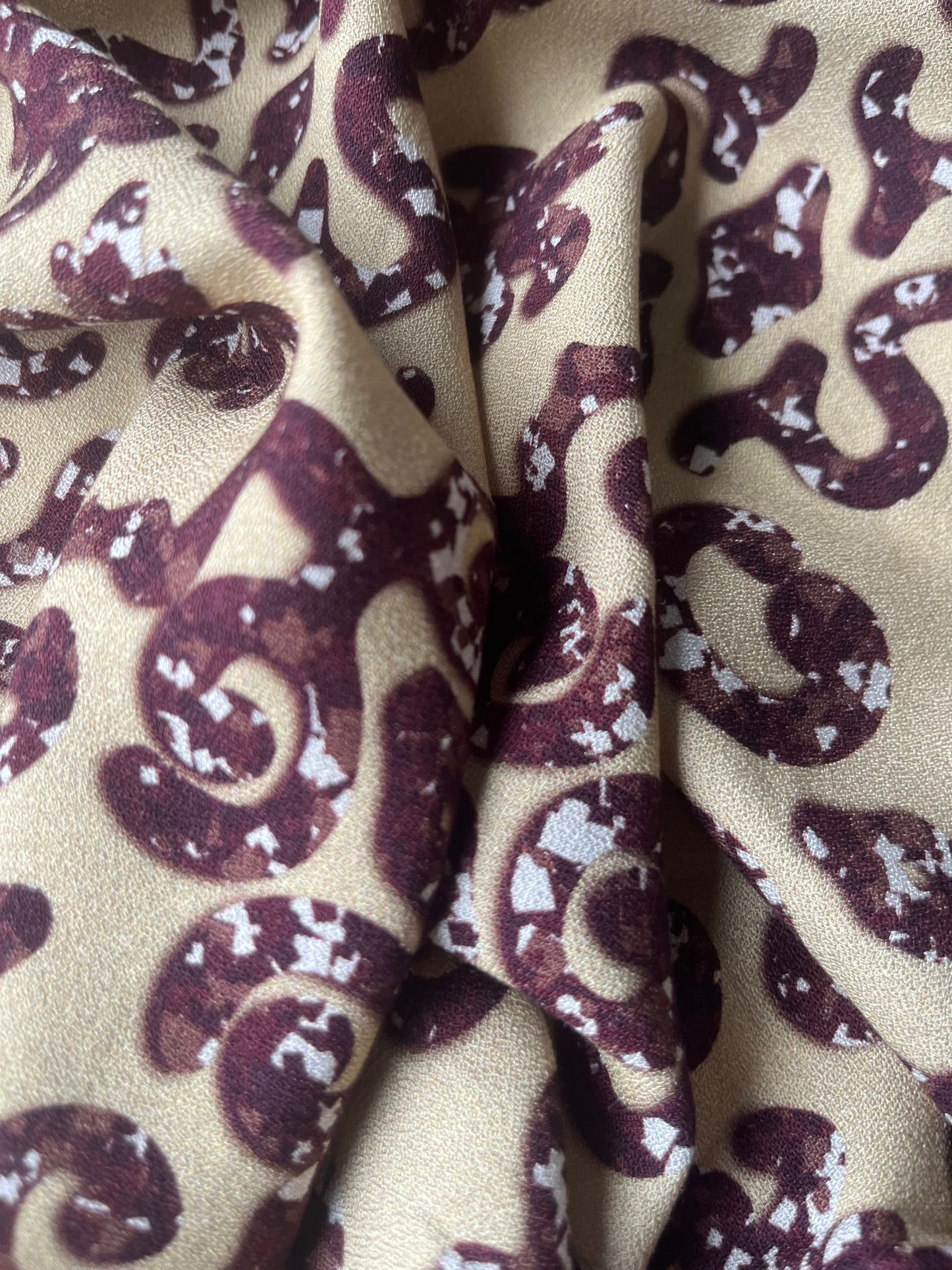 ATILLA 037 crêpe viscose ornamental print