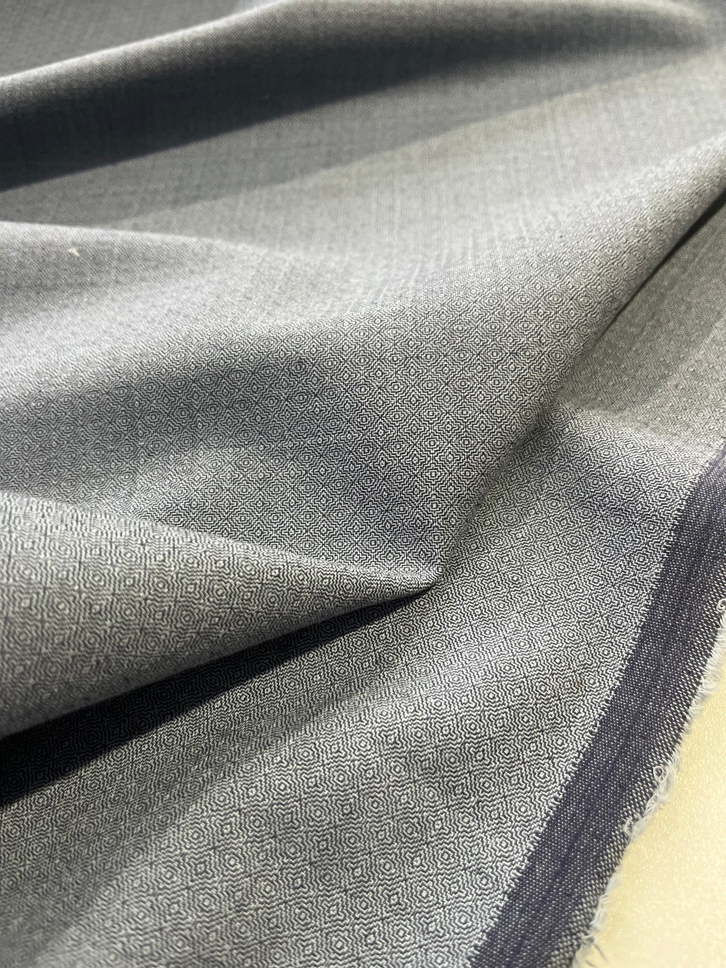 AMOS 045 light cotton jacquard indigo blue