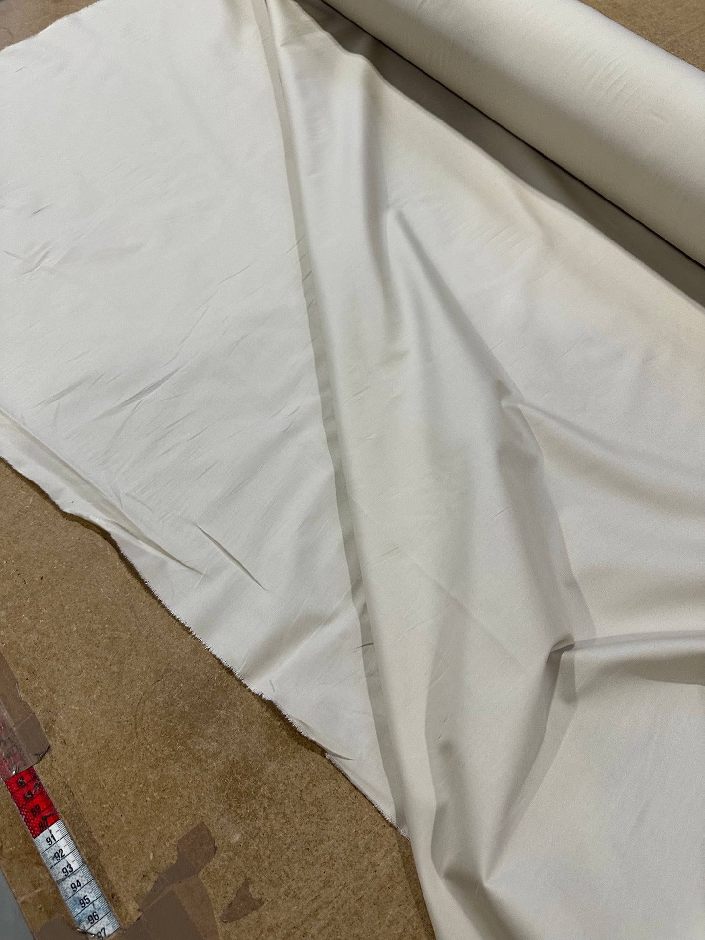 Poplin stretch pale beige