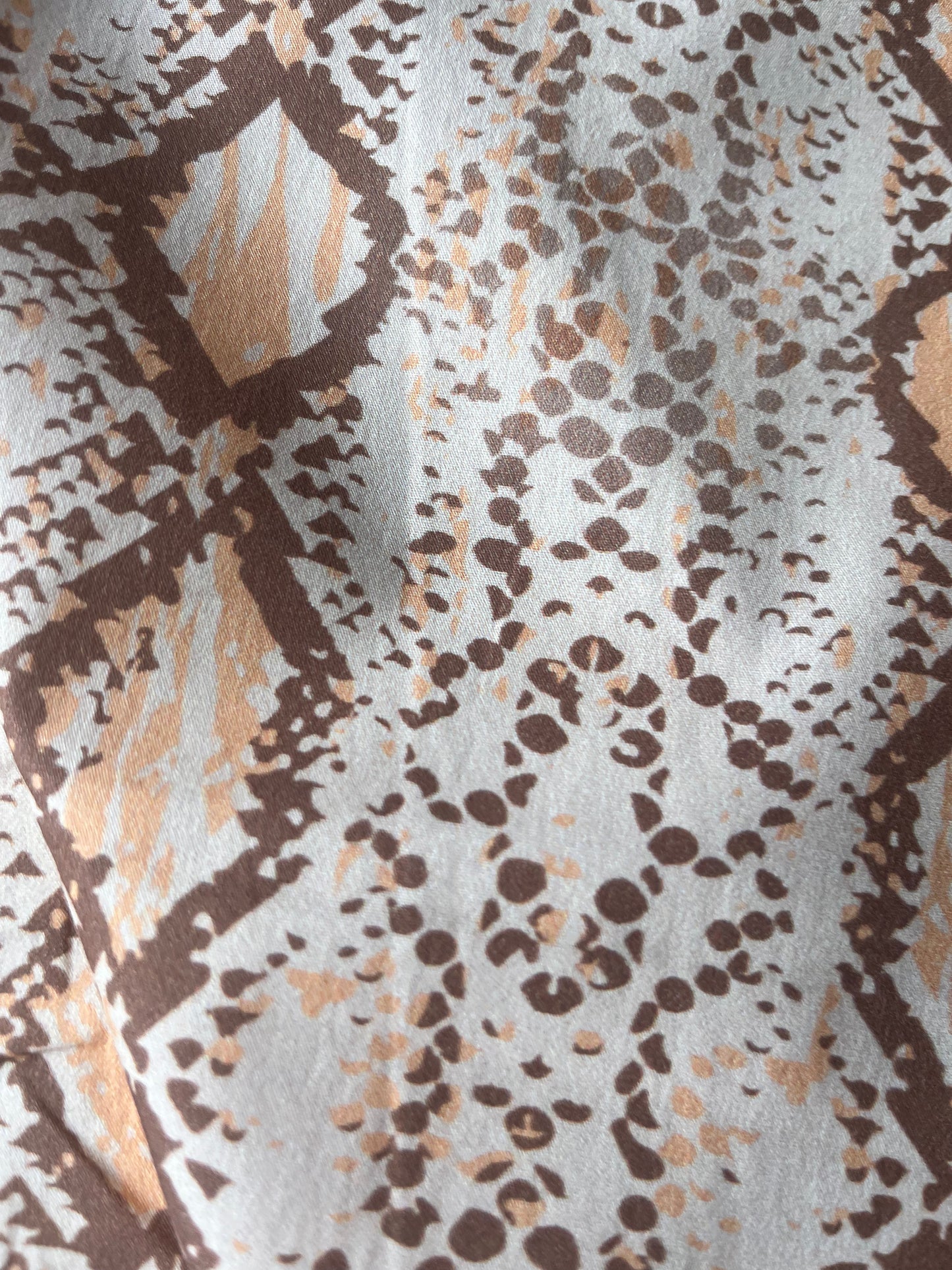 ATILLA 038 silky poplin snake digital