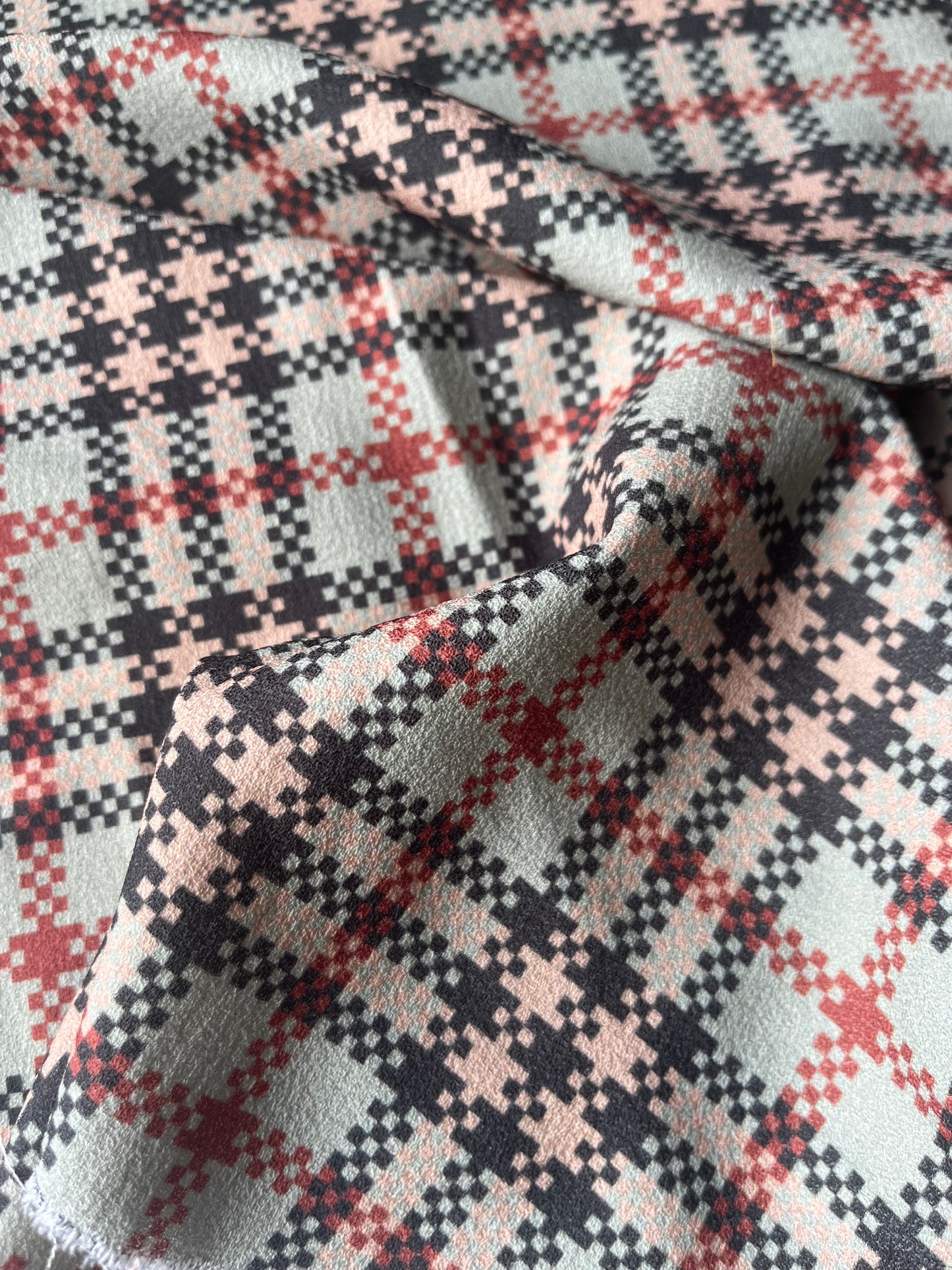 ATILLA 042 heavy crêpe with checkered print