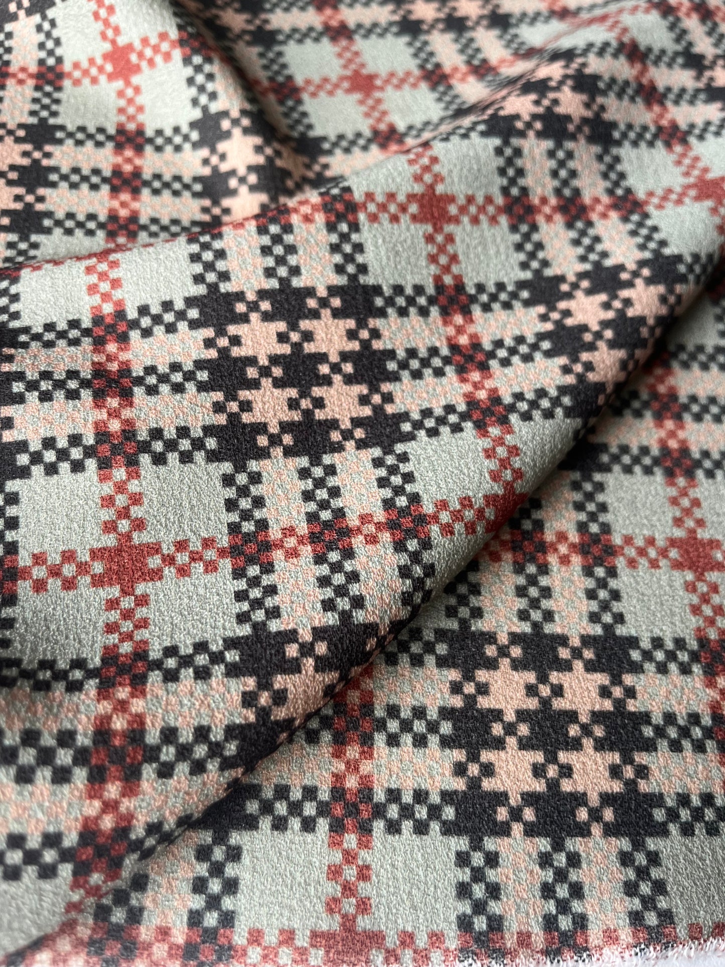 ATILLA 042 heavy crêpe with checkered print