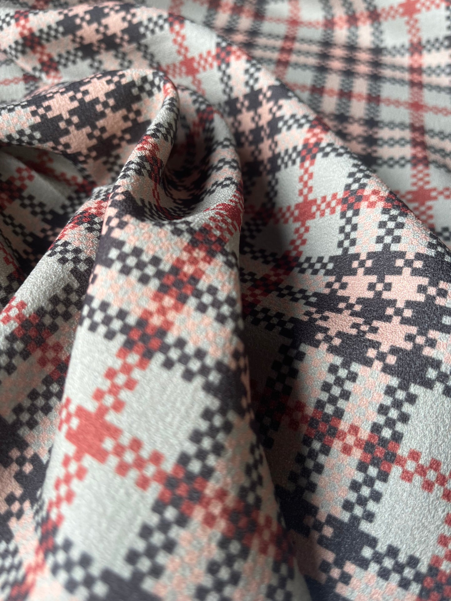 ATILLA 042 heavy crêpe with checkered print