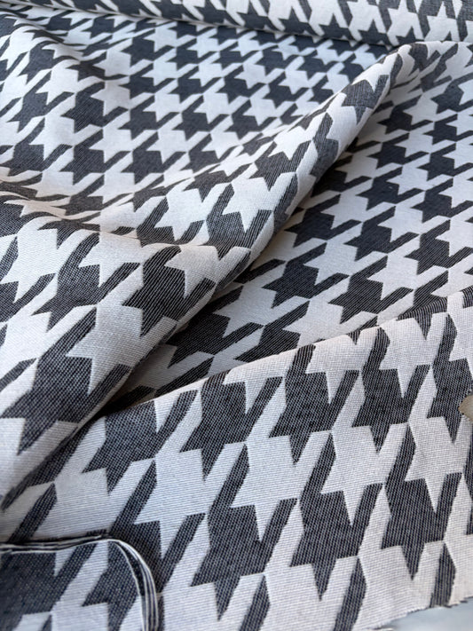 TOTO 015 cotton jacquard giant dogtooth black