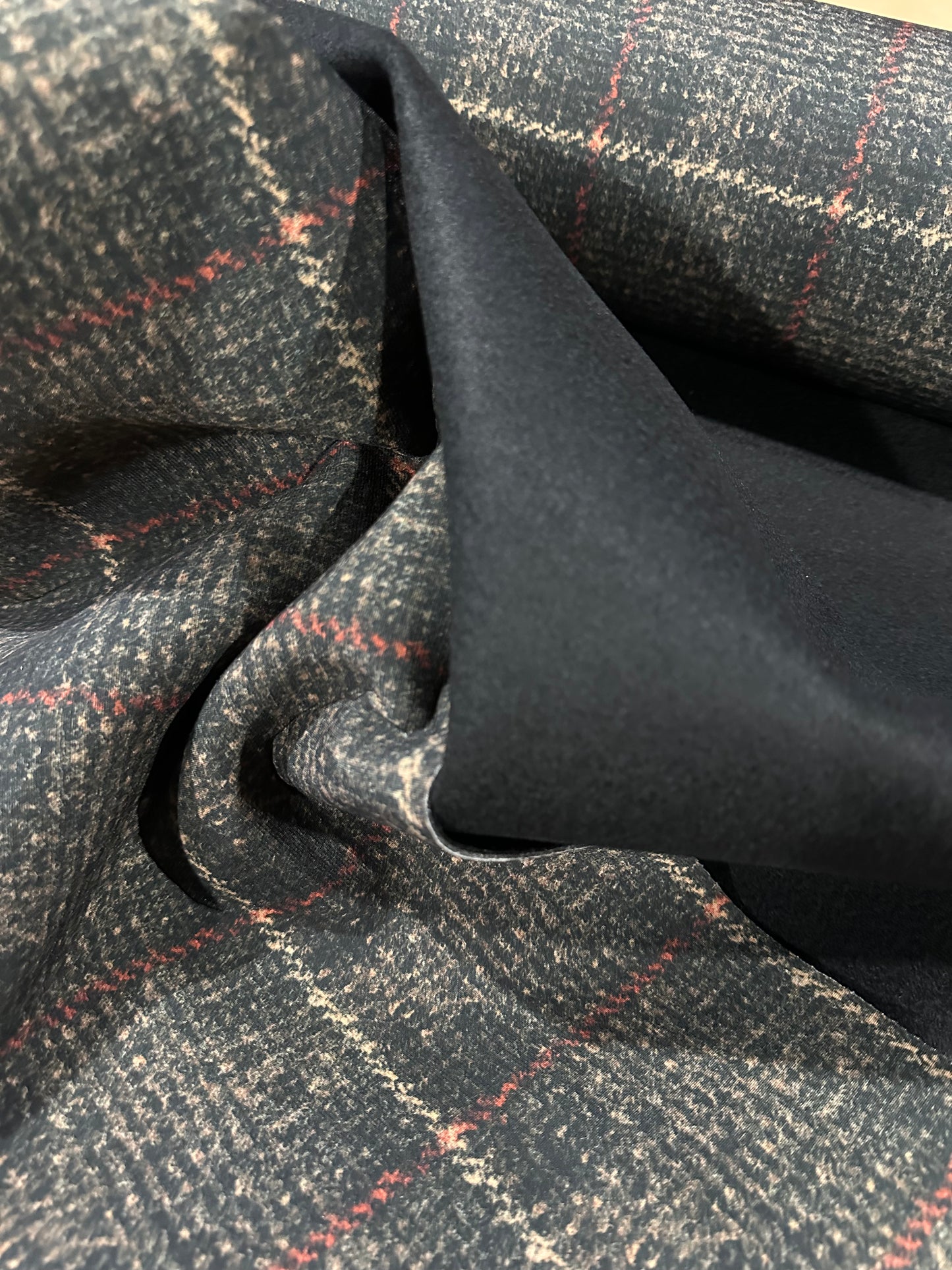 Flip side 500 autumn check design double face black