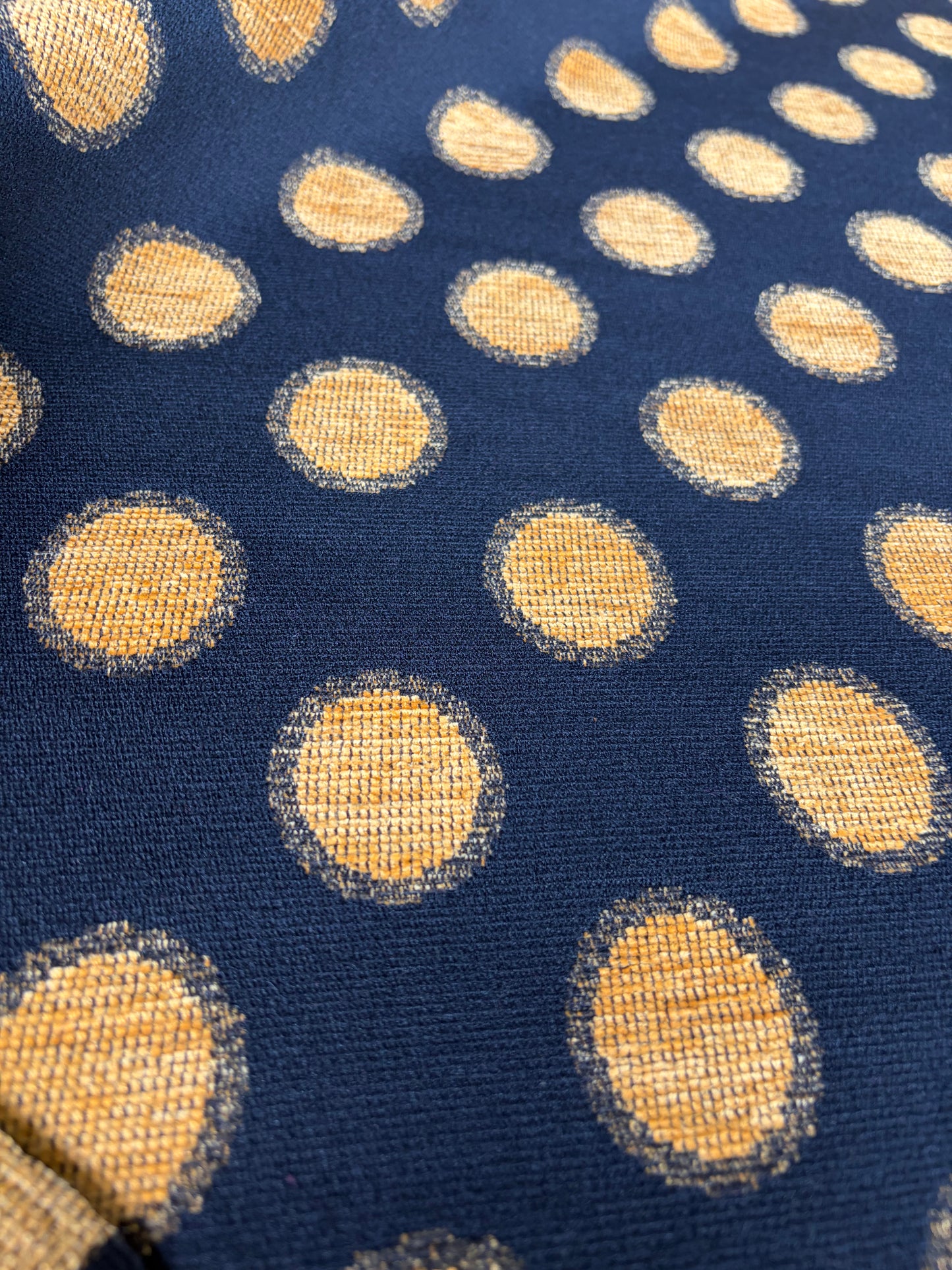 TOTO 040 heavy chenille jacquard yellow dots