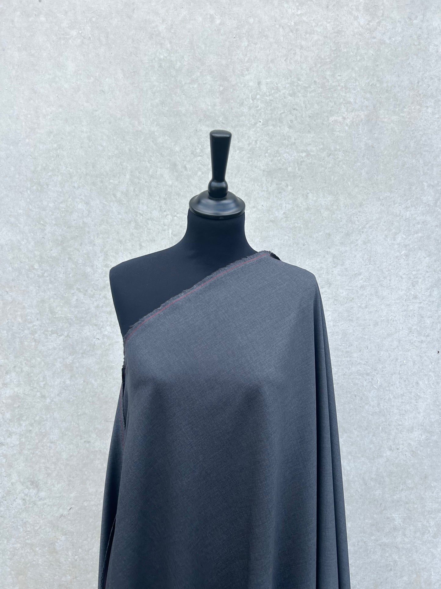 PREM10053 soft and fluid suiting Loro Piana grey