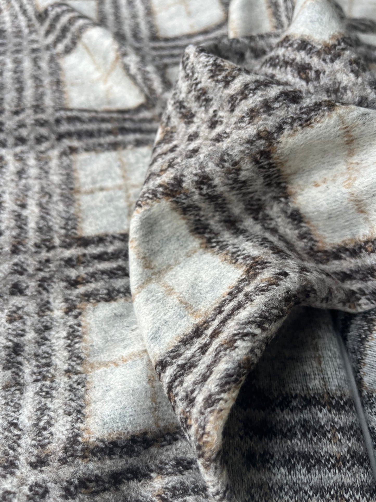 PABLO 005 Wool jersey check brown/grey