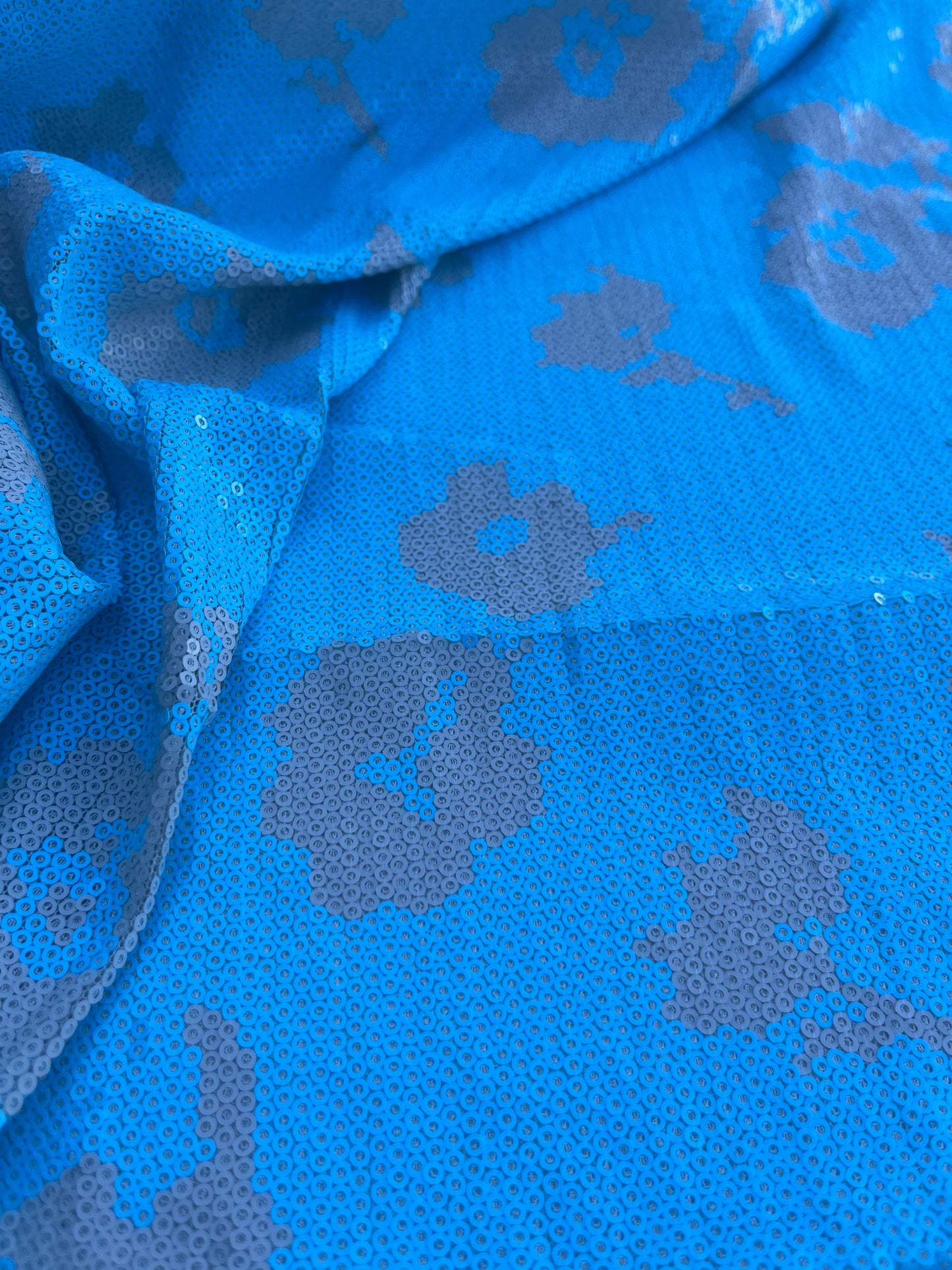 NENA 013 mesh sequins aqua flowers
