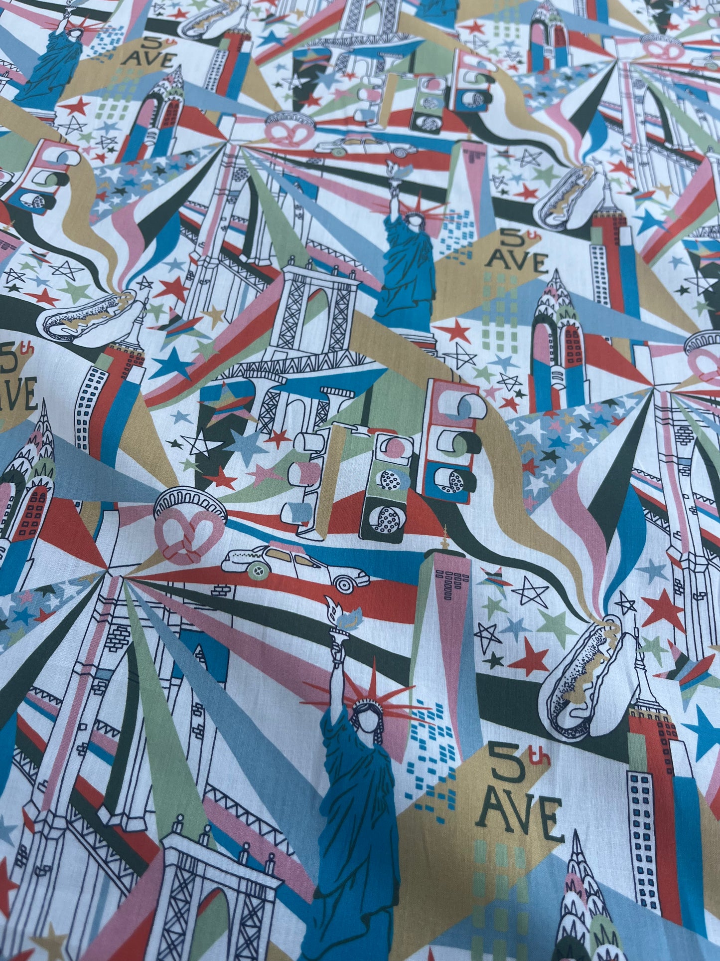 Blandine 028 poplin print "New York"