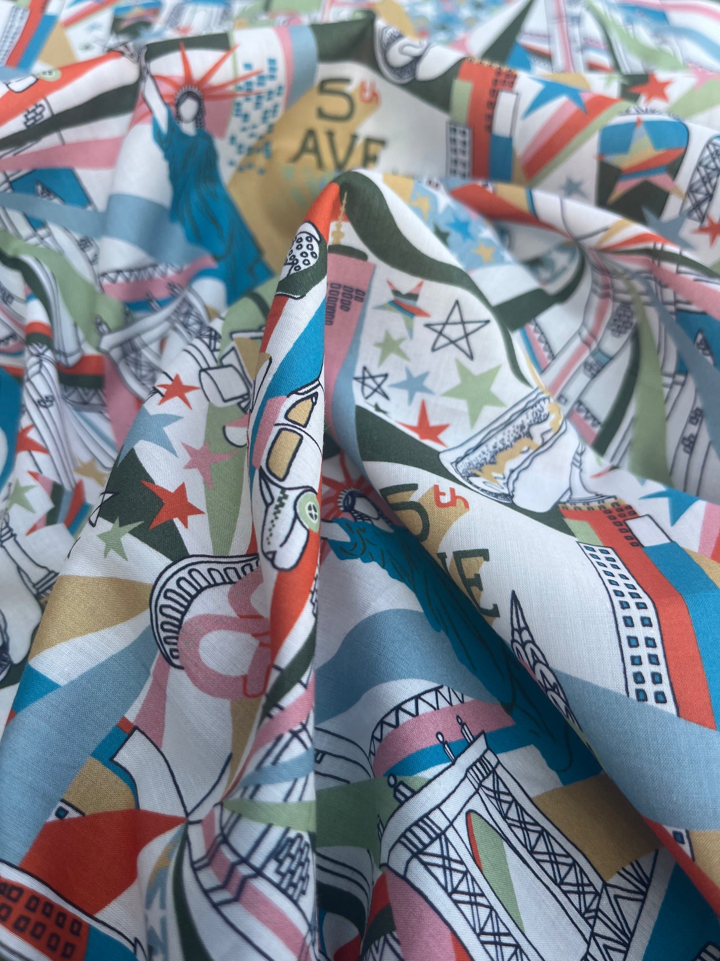 Blandine 028 poplin print "New York"