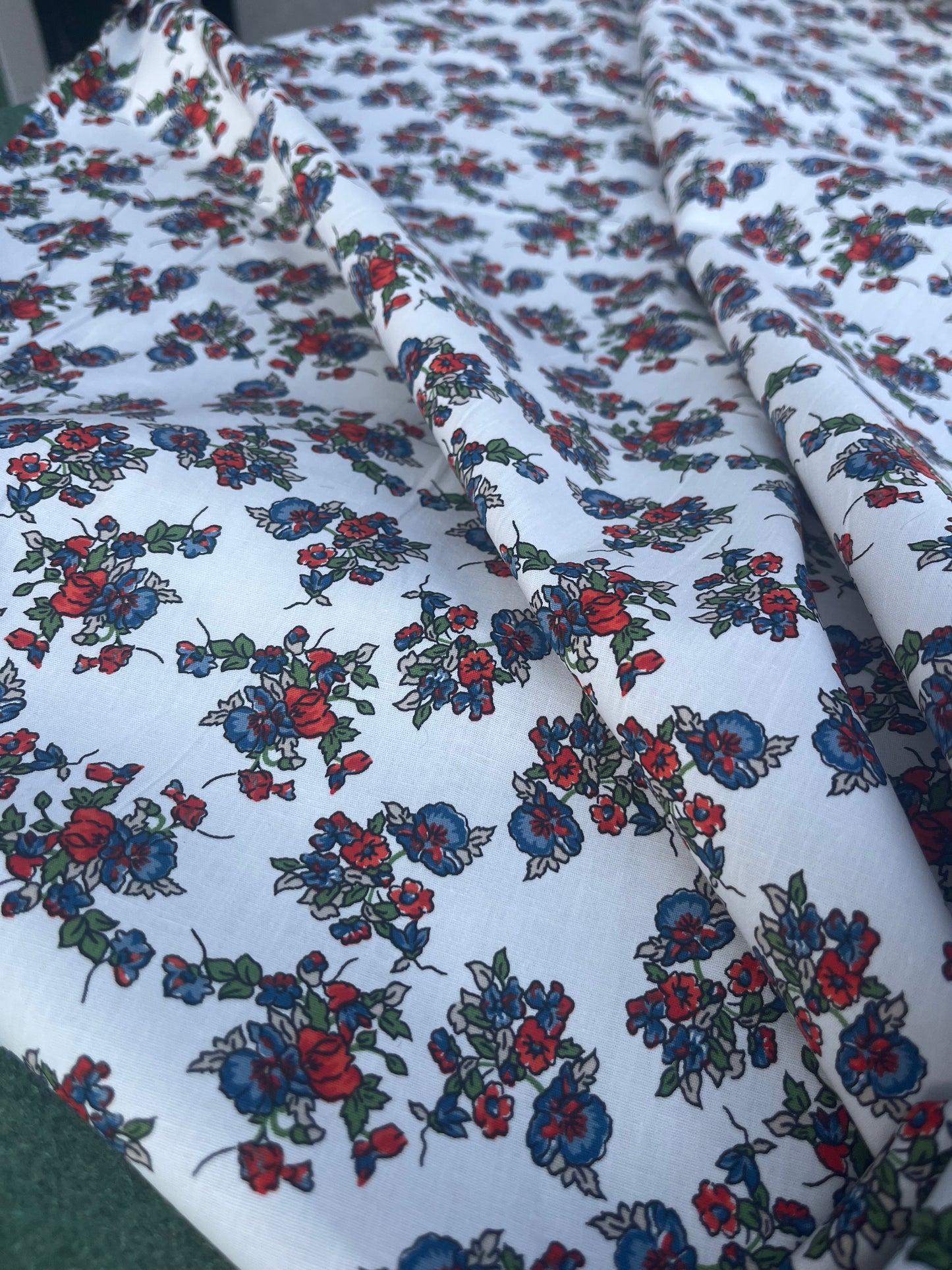 blandine 033 poplin stretch with flowers