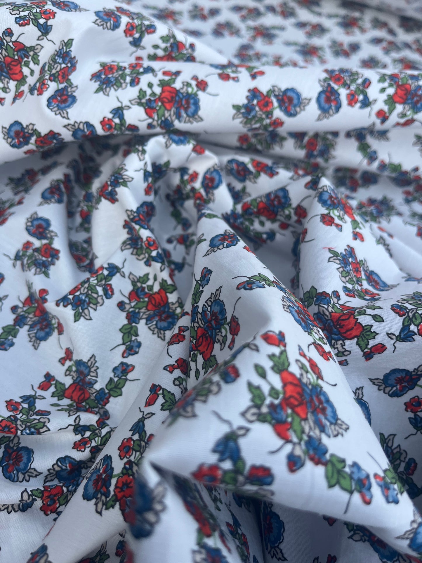 blandine 033 poplin stretch with flowers