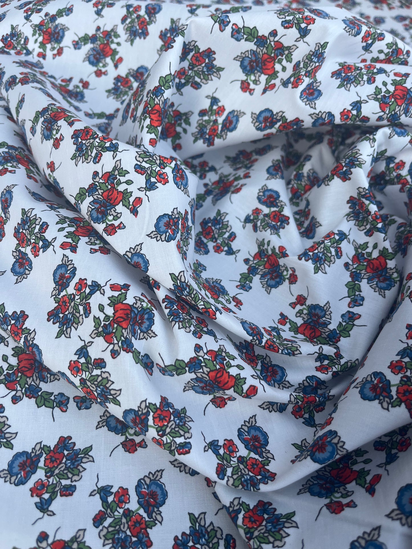 blandine 033 poplin stretch with flowers