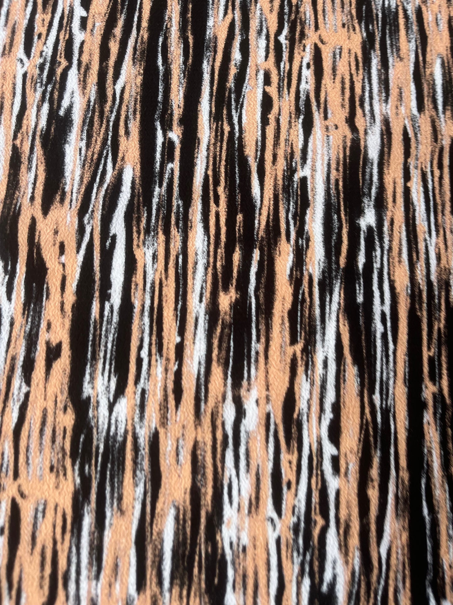 MAYA 010 viscose crêpe marocaine multi grain lines