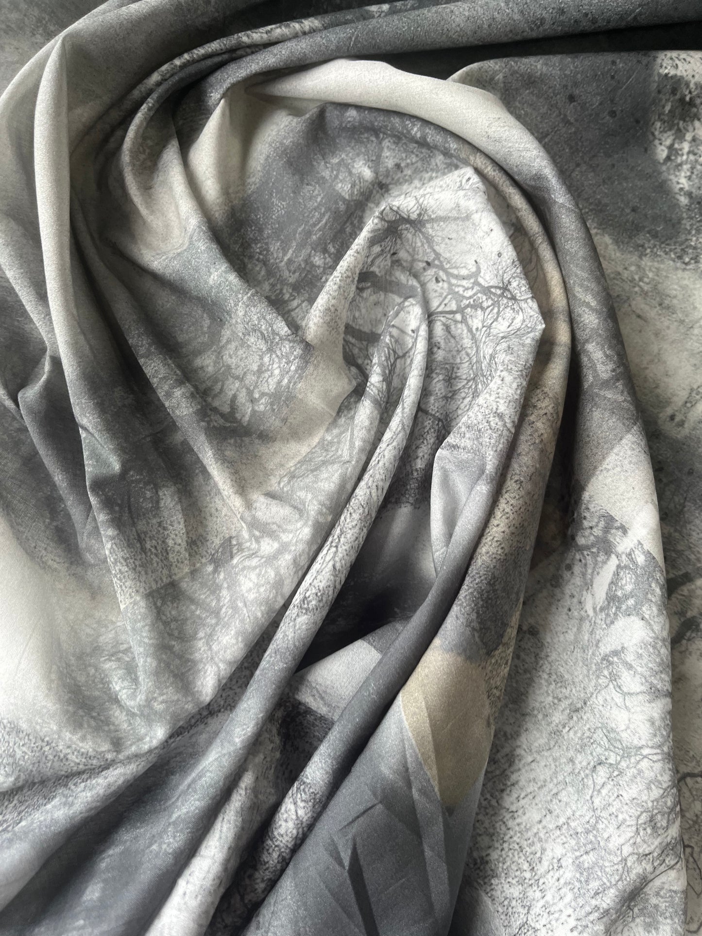 MAYA 011 cotton voile patchwork landscape