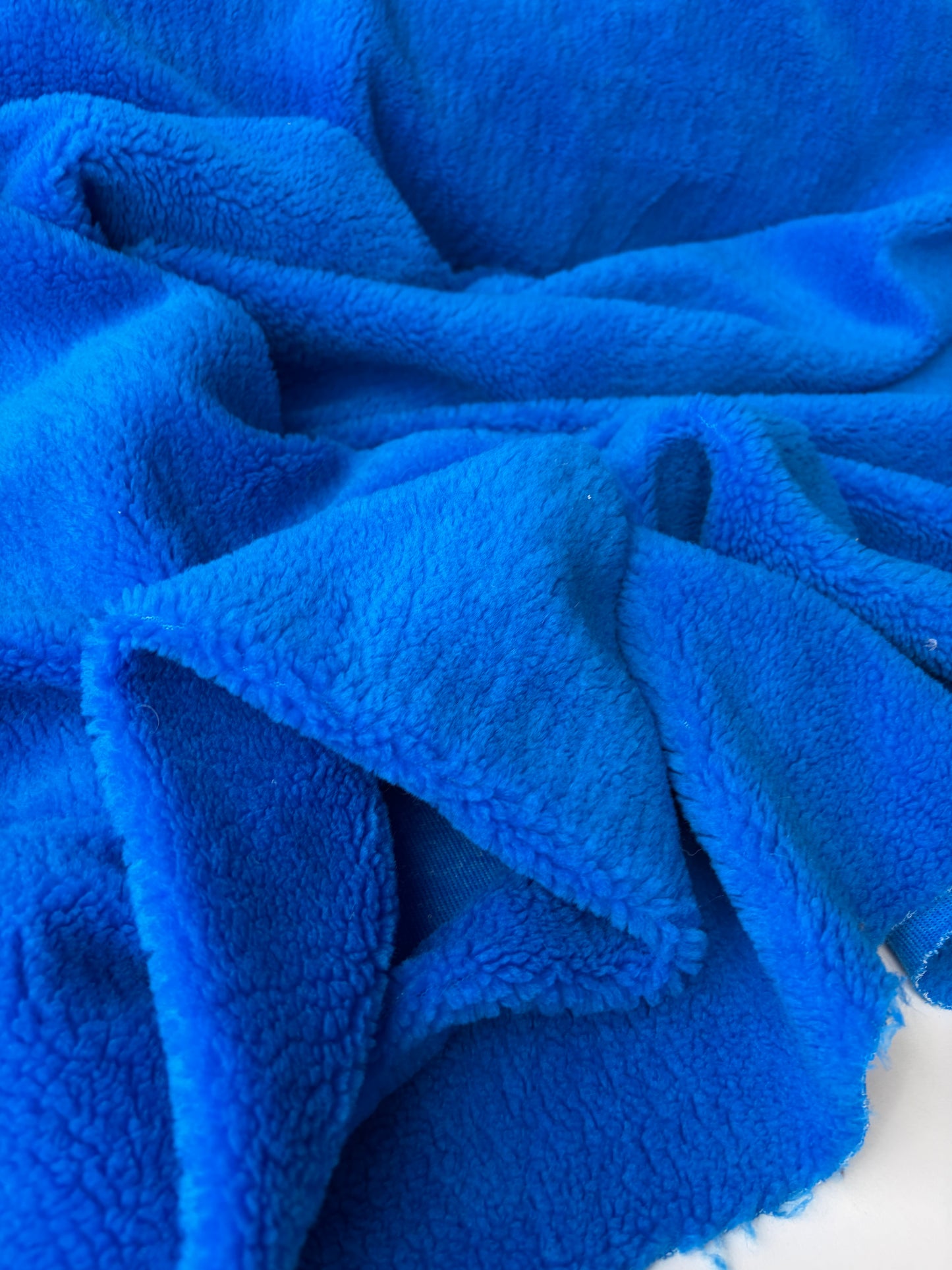 GAIL 035 teddy electric blue
