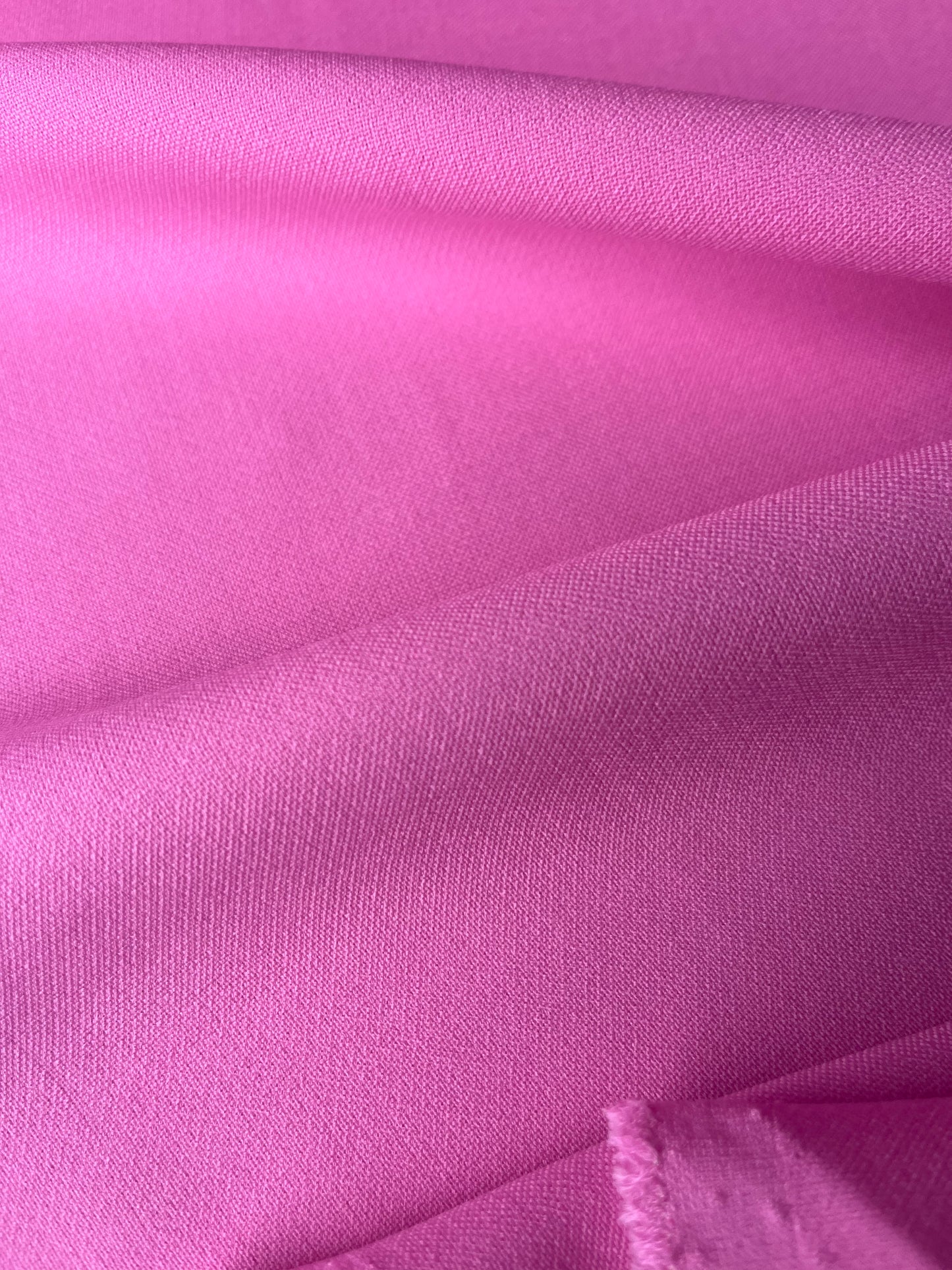 POLO 017 heavy crêpe bi stretch spun sugar