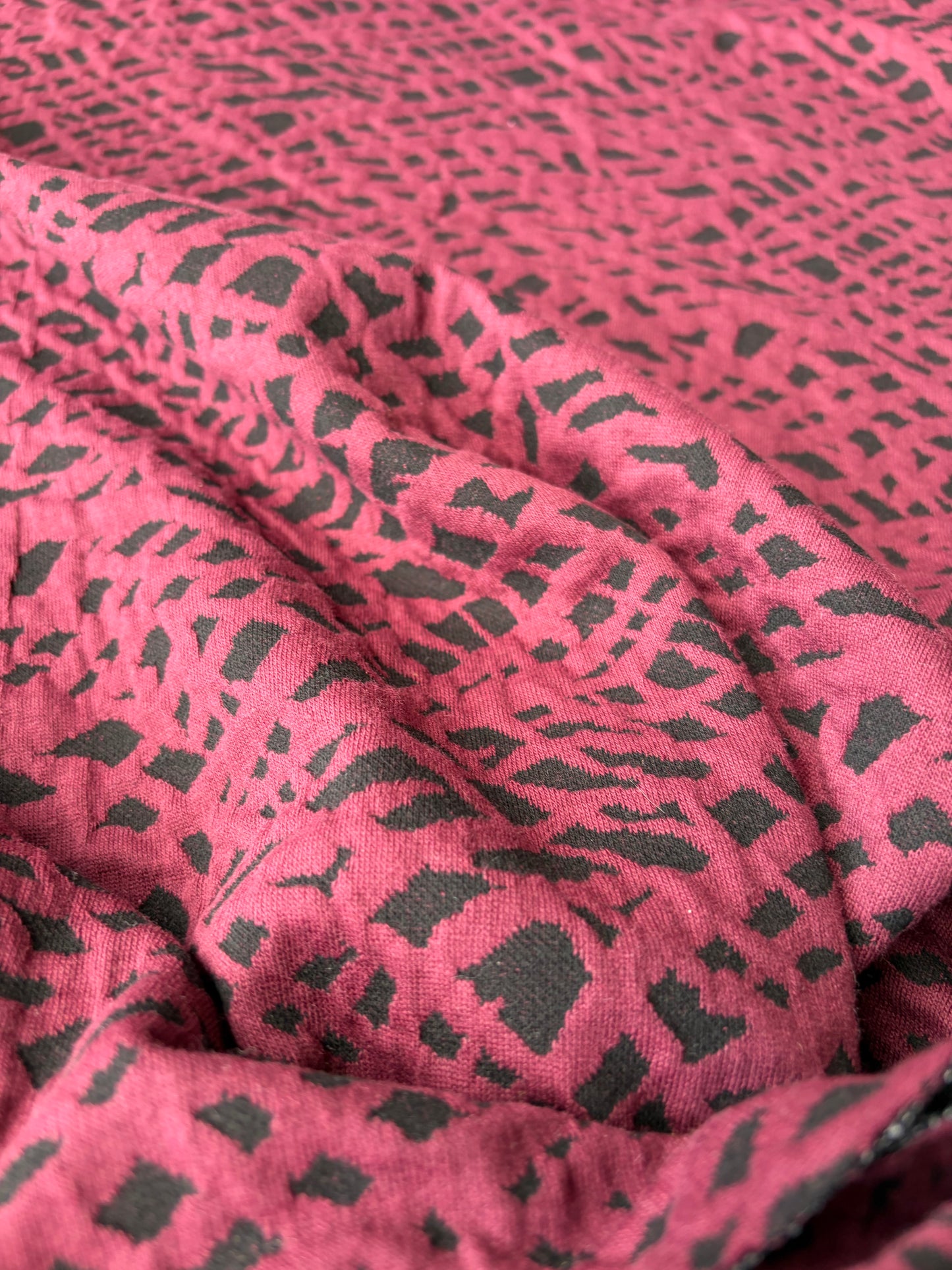 HOLLY 019 burgundy jersey jacquard