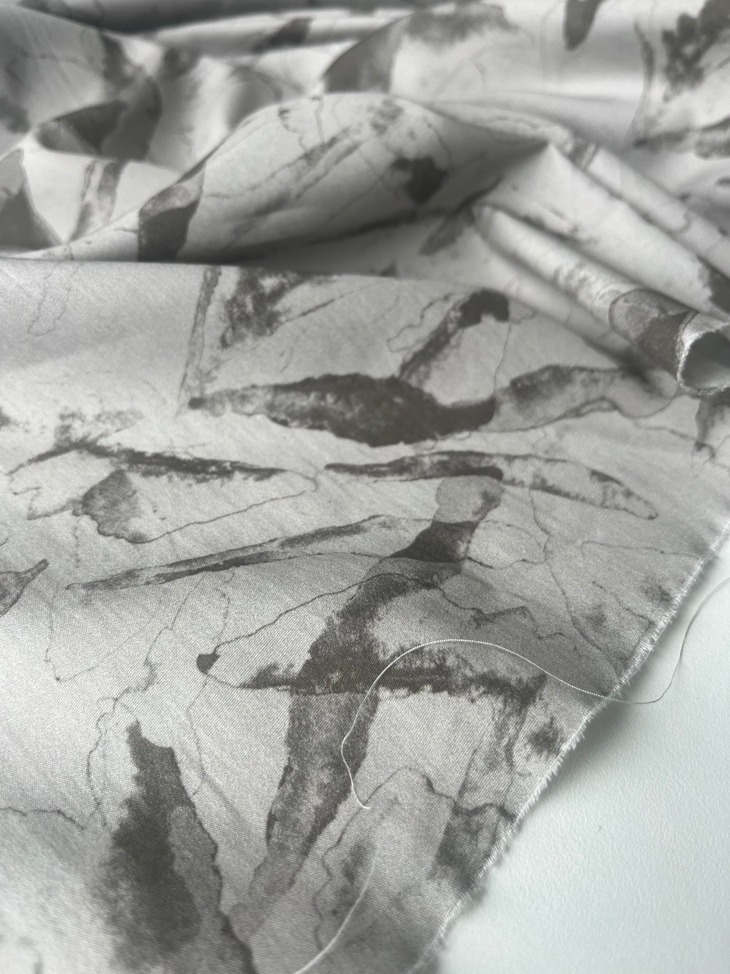 POLO 033 silky poplin abstract water colours