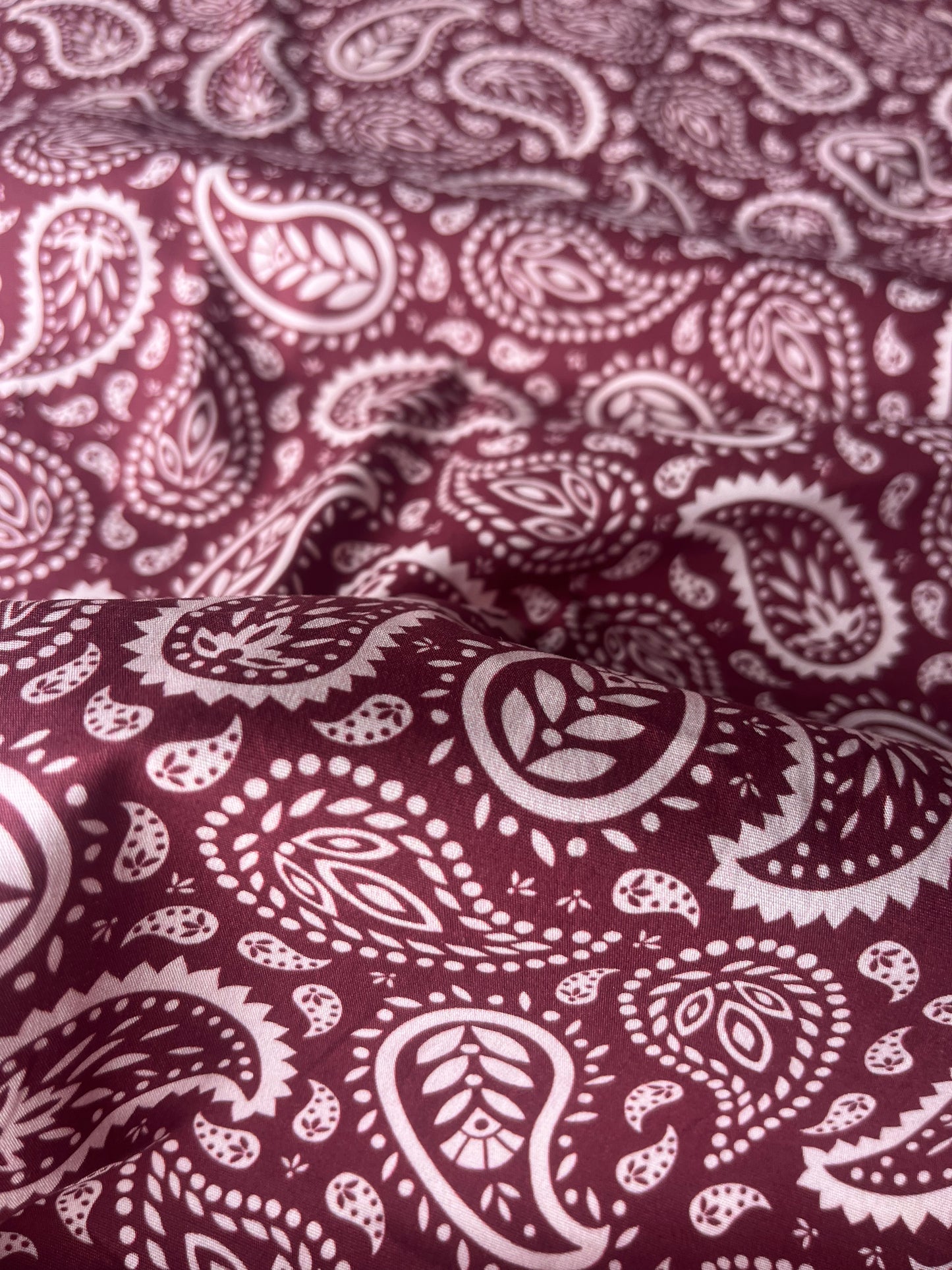 POLO 037 poplin stretch paisley digital print
