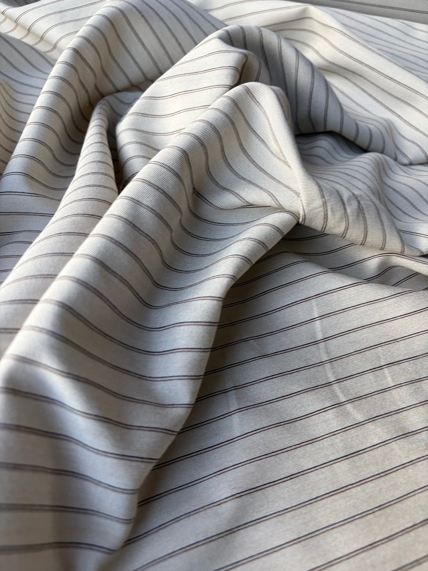 ISE 004 shiny striped suiting fabric with cotton