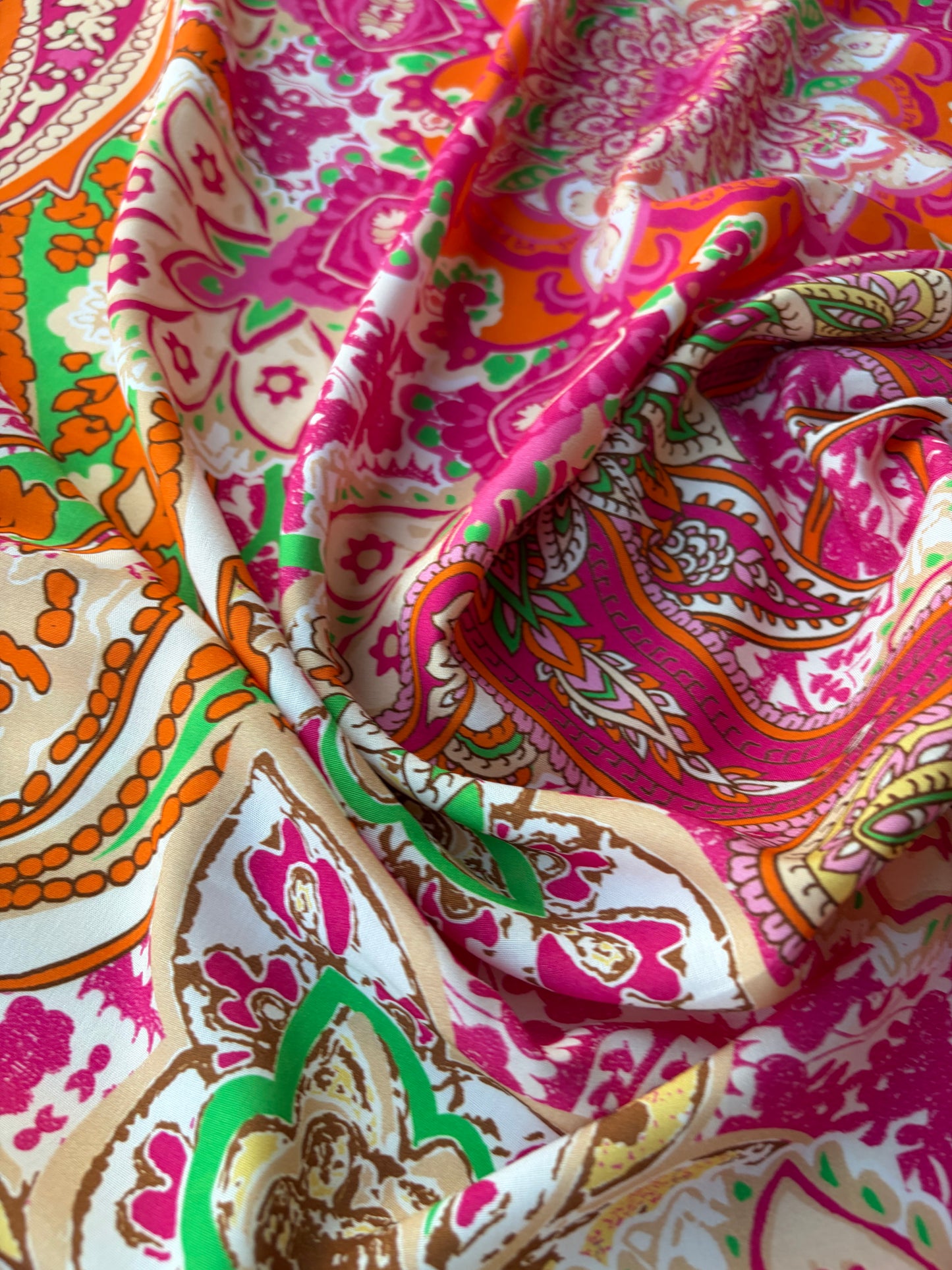 HOMER 001 viscose print fuchsia/orange paisley
