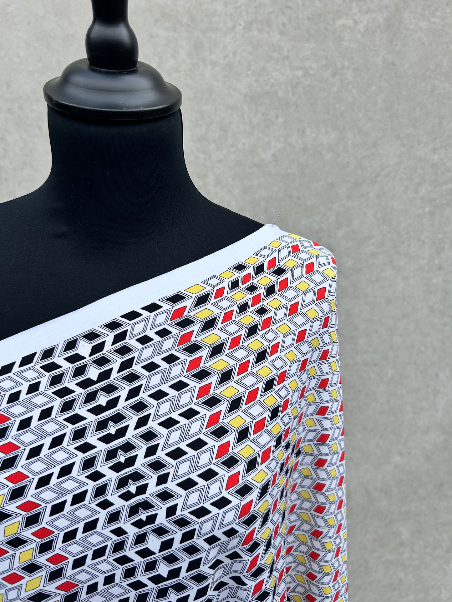 VIVIENNE 005 jersey mozaik stripes