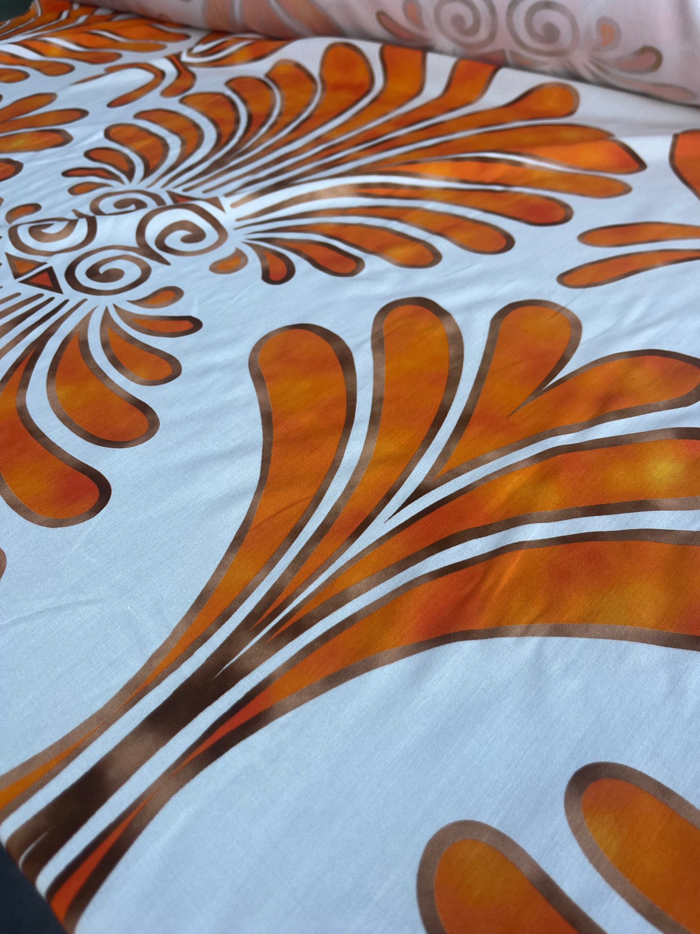 SPLASH 007 viscose with orange splash print