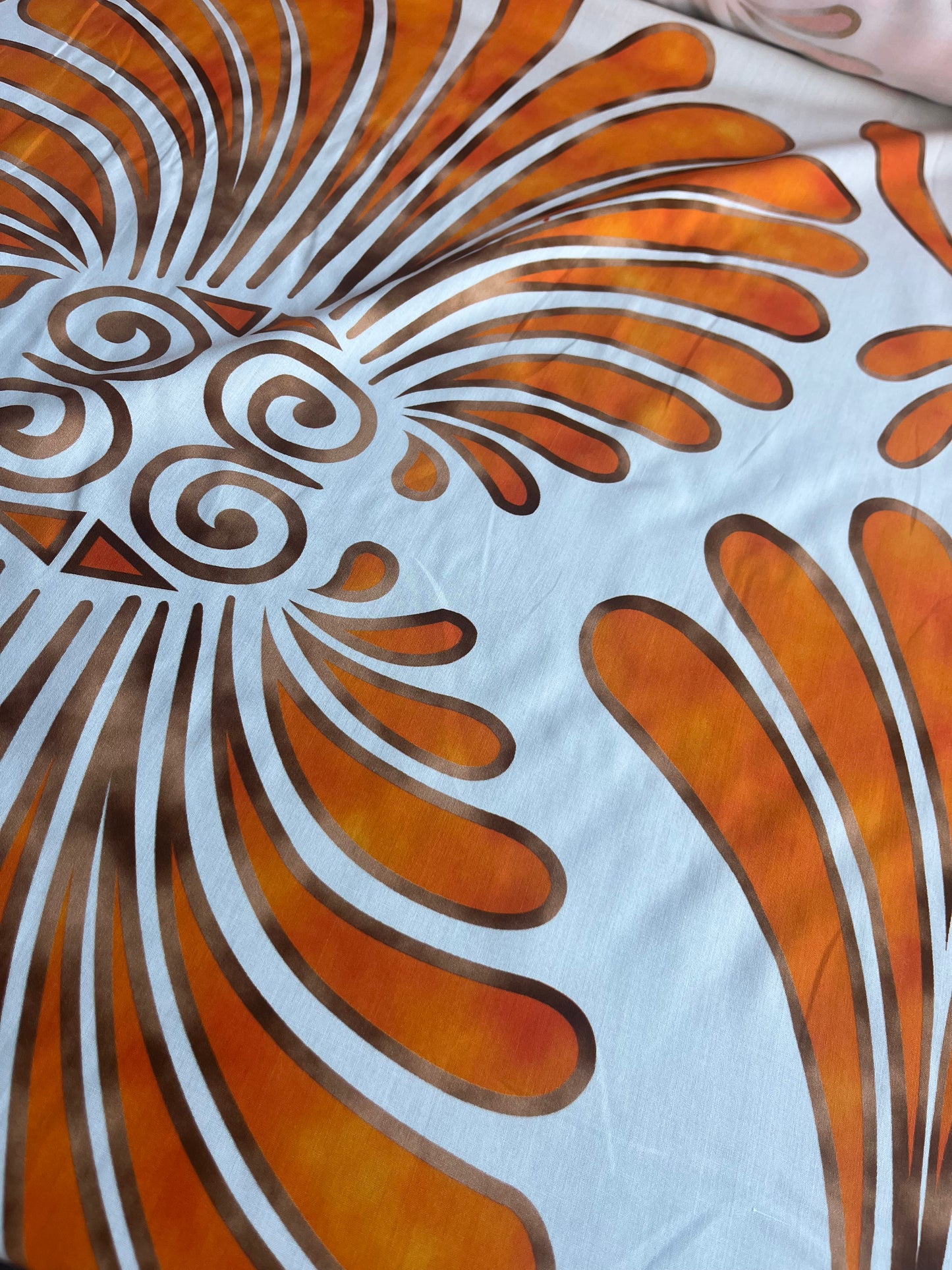 SPLASH 007 viscose with orange splash print