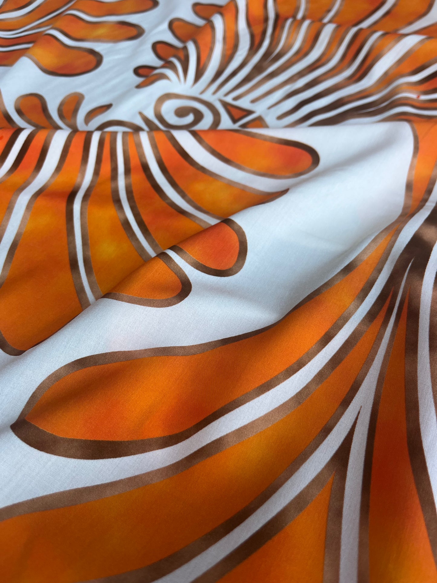 SPLASH 007 viscose with orange splash print