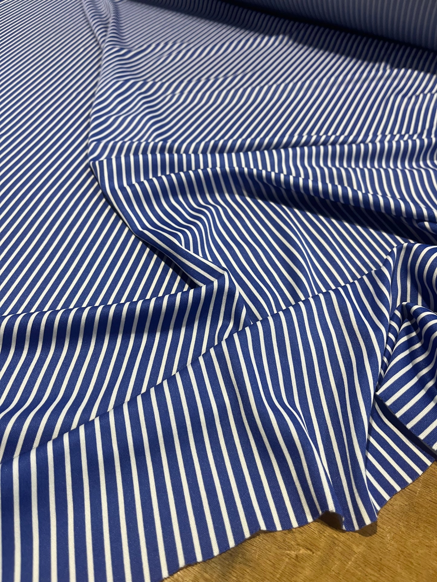 JC CAN 1000 light shiny jersey stripes electric blue
