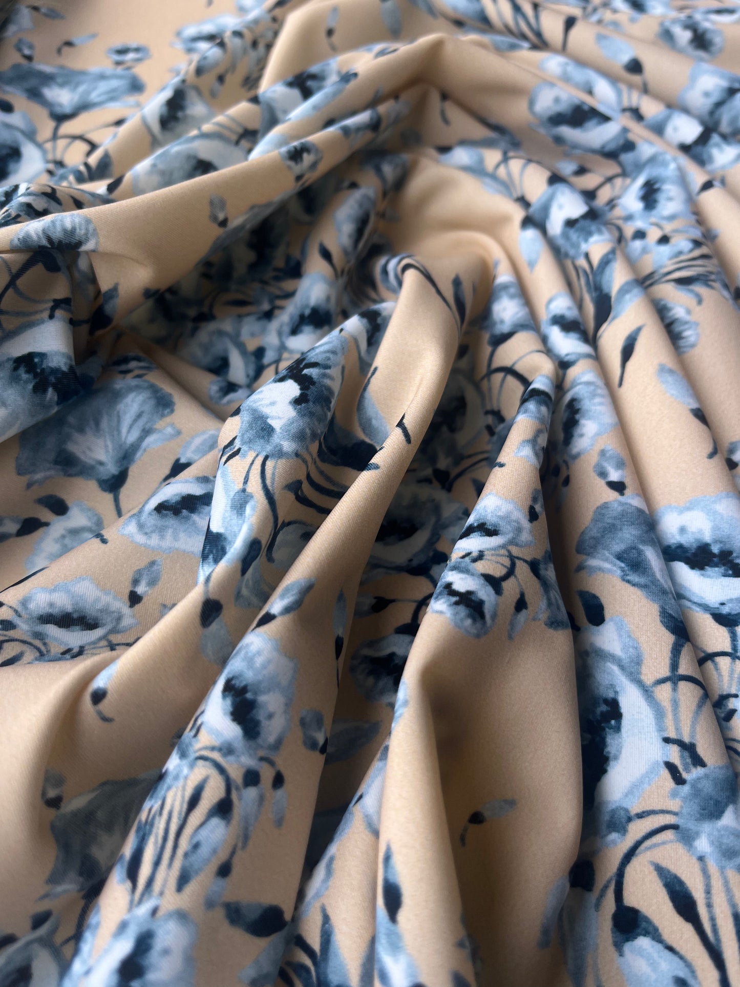 VIVIENNE 001 jersey flower print