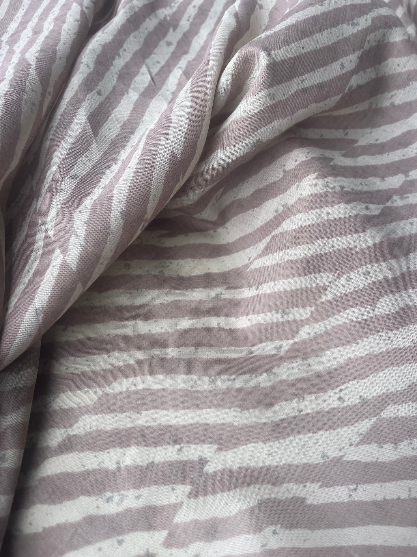 VIVIENNE 003 voile cotton silk zebra stripe