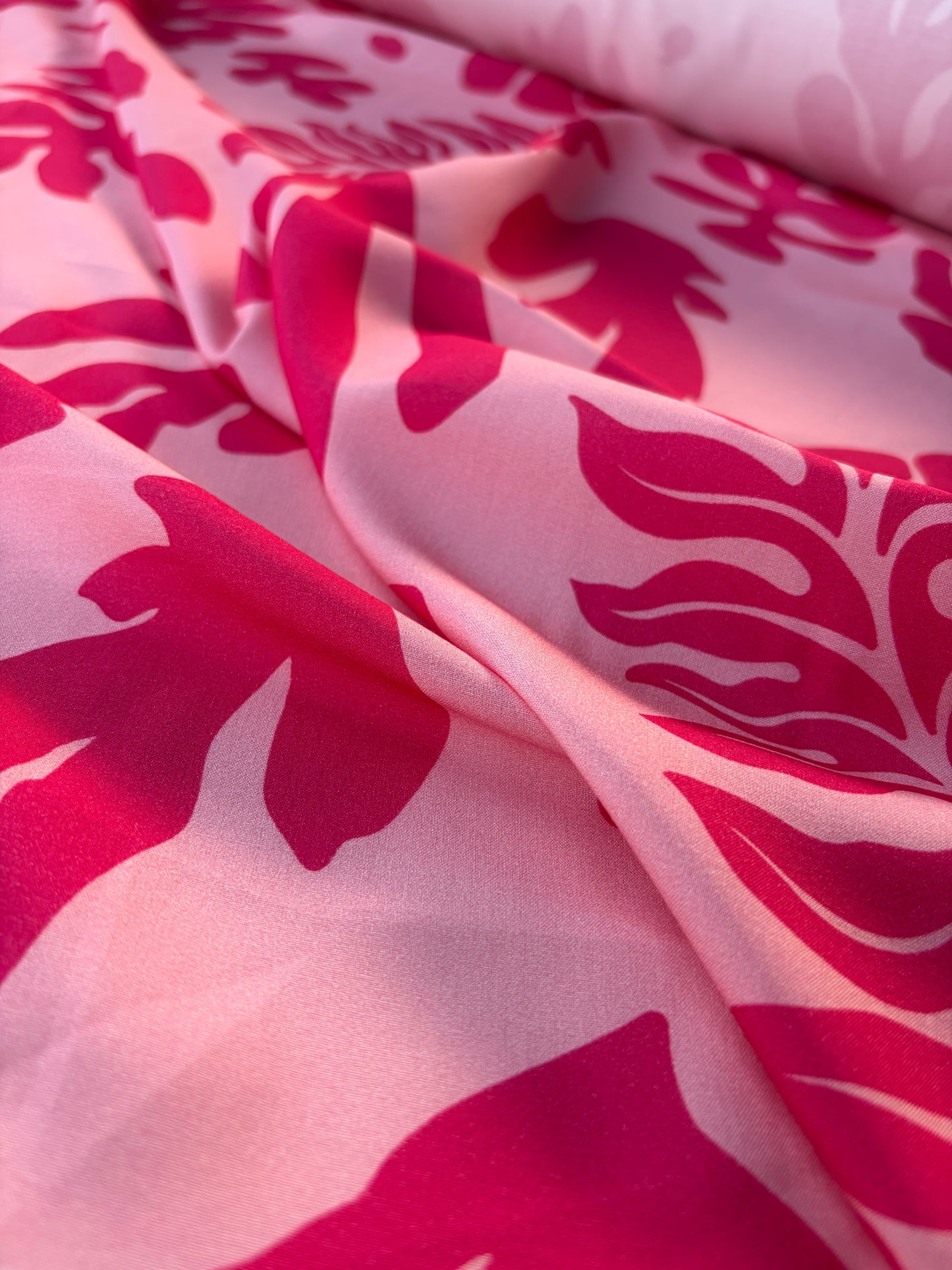 HOMER 030 viscose print double pink flowers