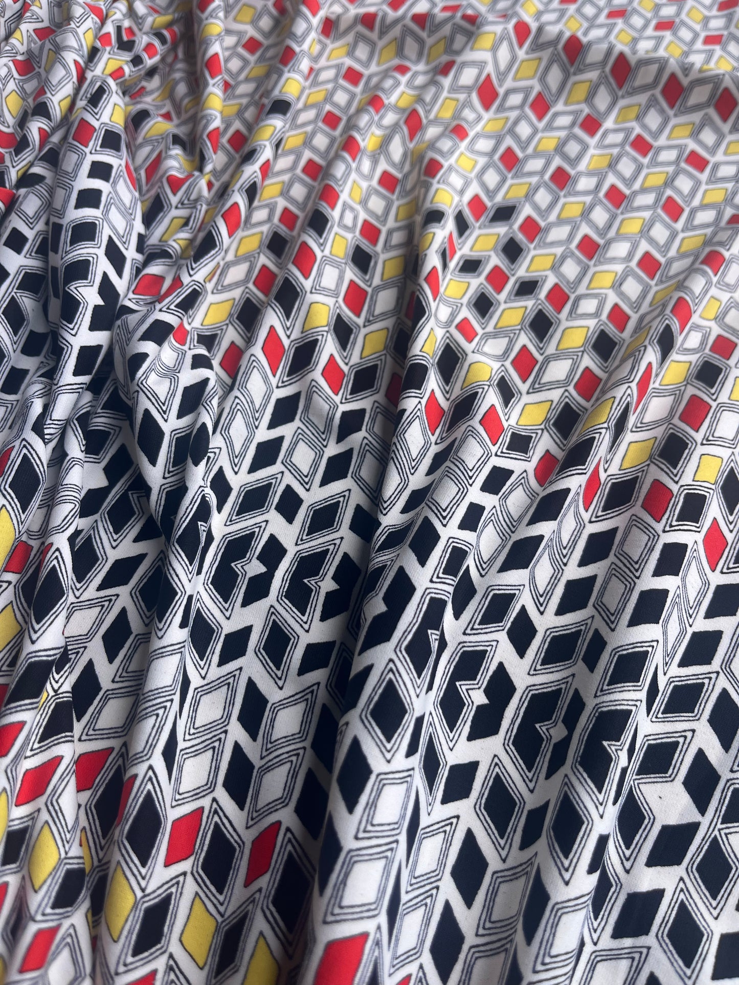 VIVIENNE 005 jersey mozaik stripes