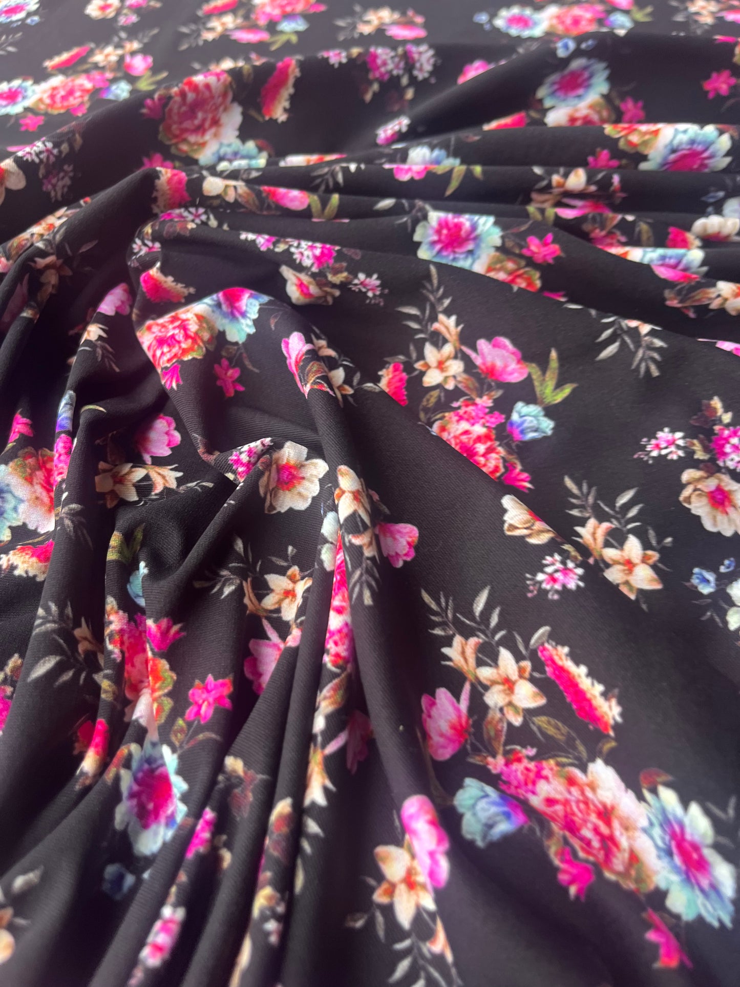 VIVIENNE 006 jersey flowers