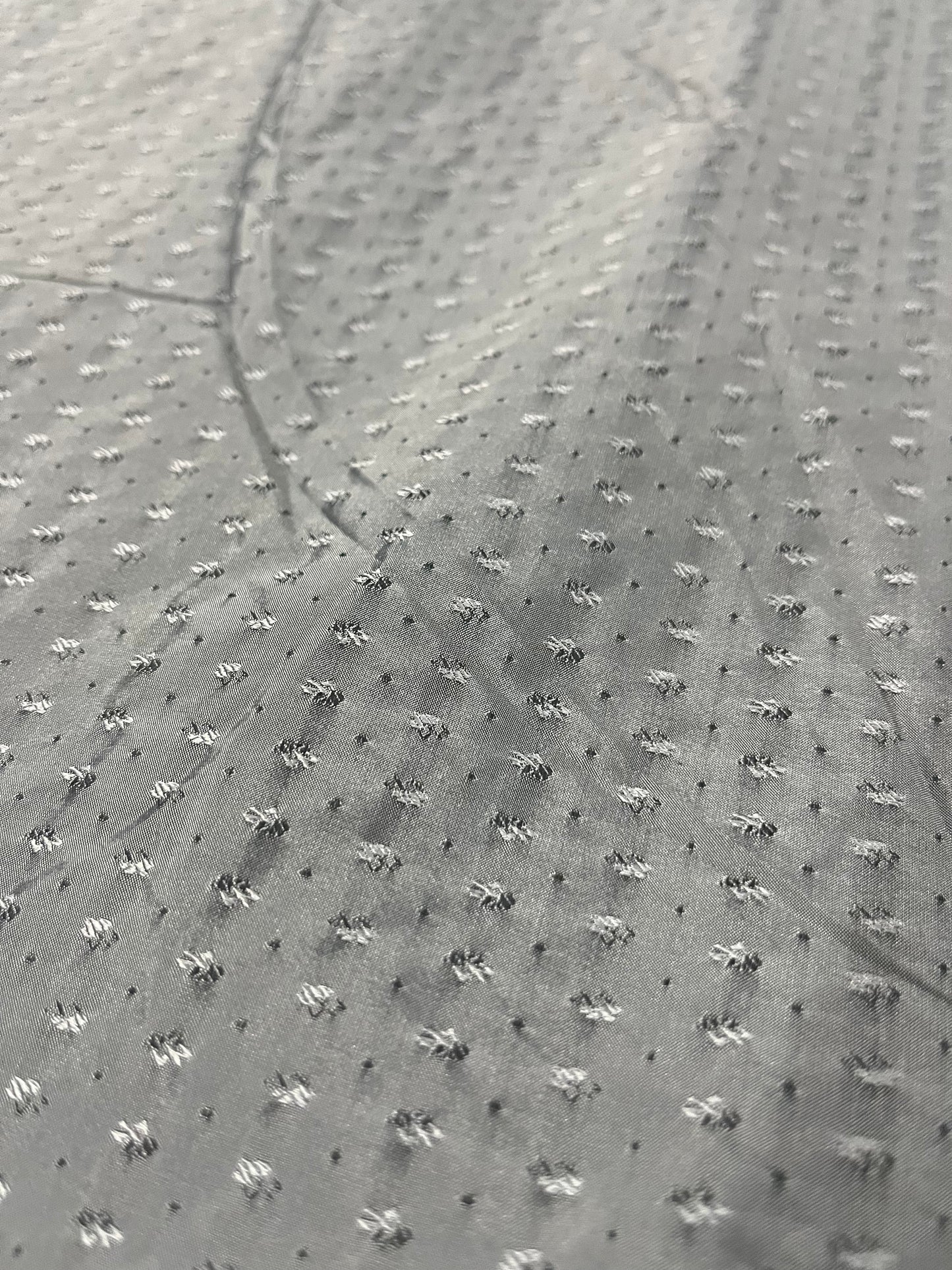 G01 HMSTN 85 light jacquard with silk