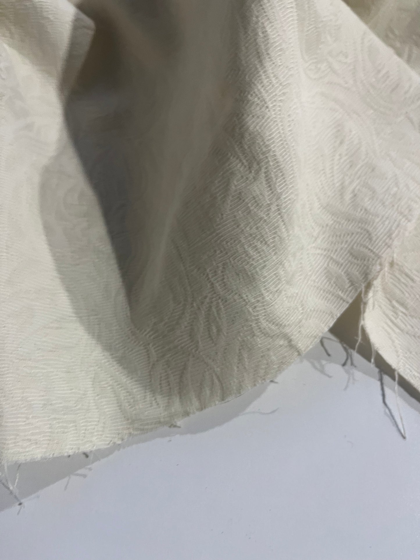 GASPARD 007 cotton stretch sand ornamental jacquard