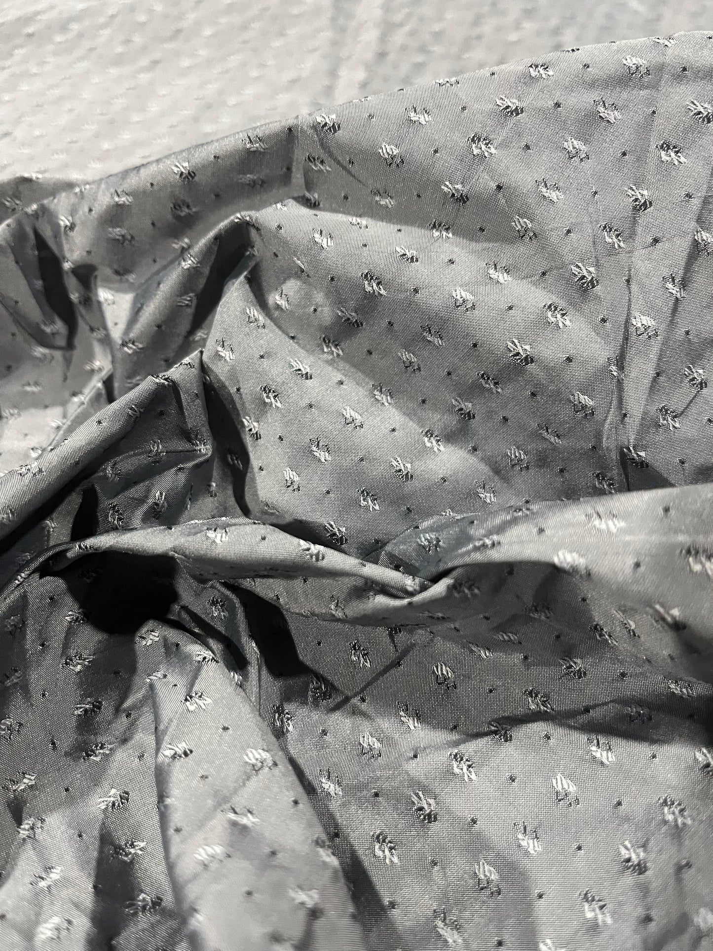 G01 HMSTN 85 light jacquard with silk