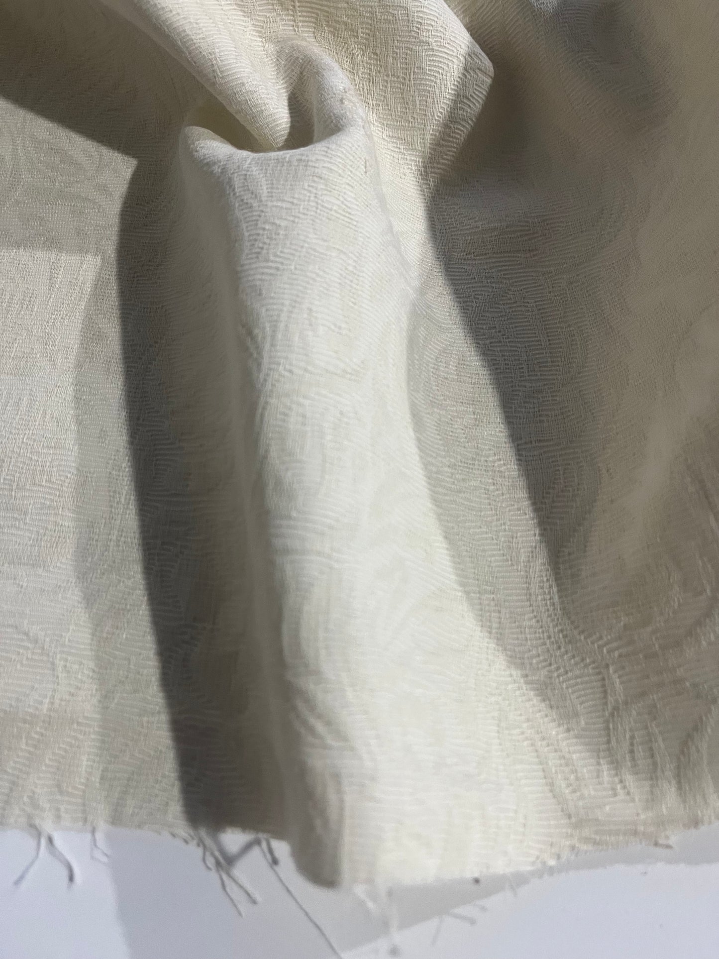 GASPARD 007 cotton stretch sand ornamental jacquard