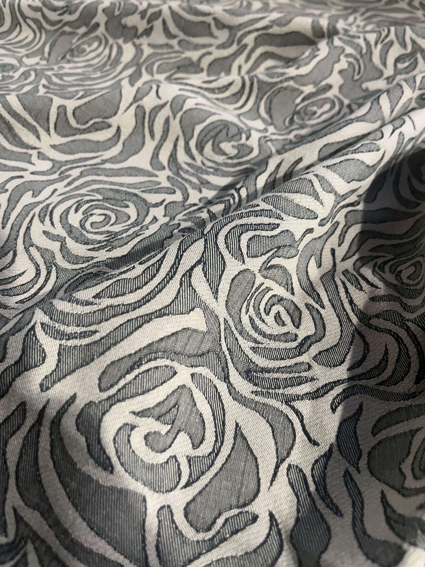 GASPARD 008 cotton stretch beige/black roses