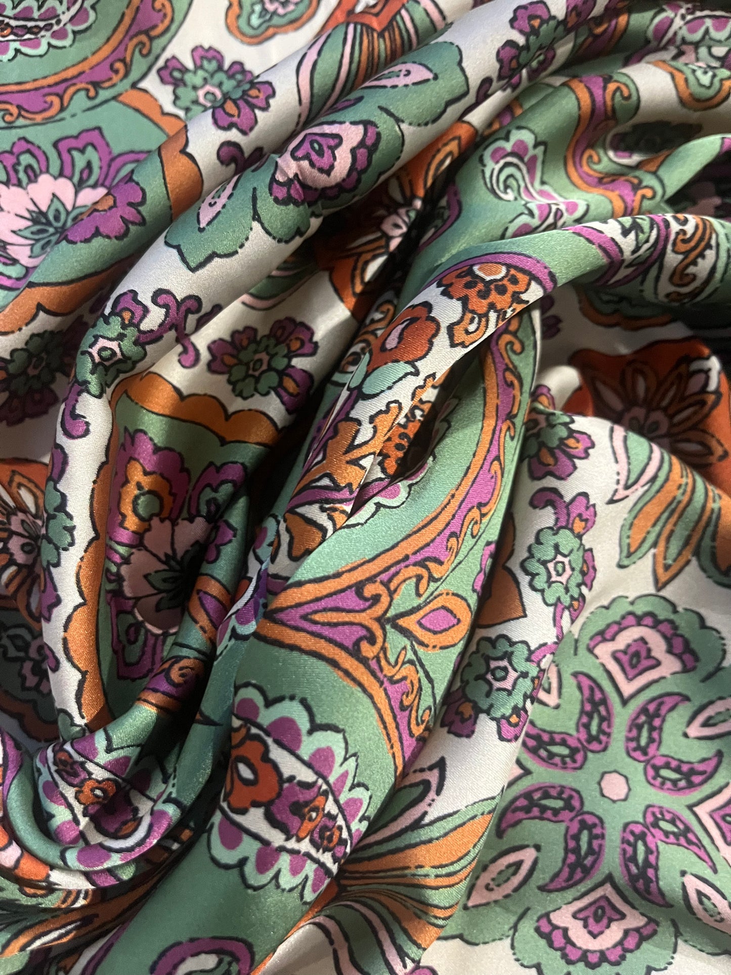 GASPARD 009 silky satin foulard style design