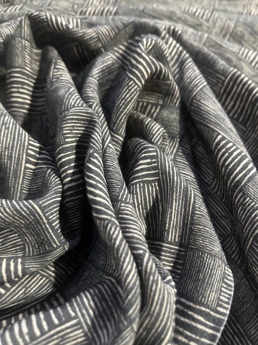 GASPARD 012 viscose crêpe imperfect lines