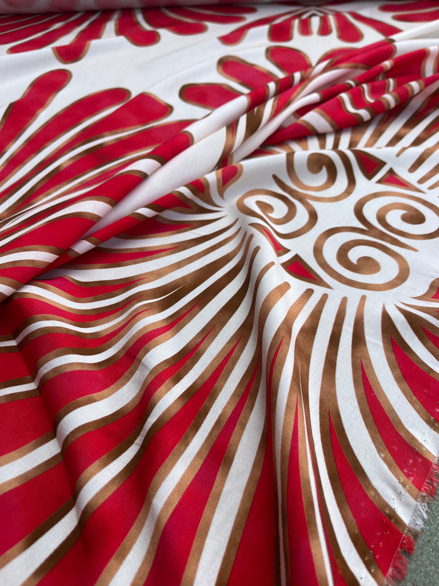 POPOL 028 viscose with red splash print