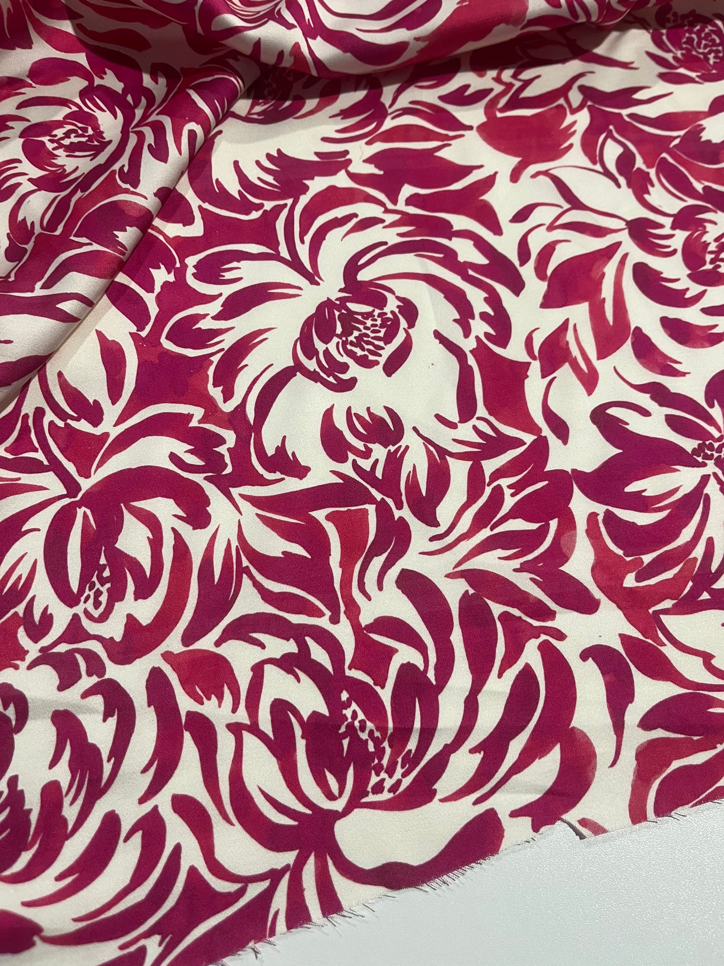HYACINTHE 018 viscose pink flowers