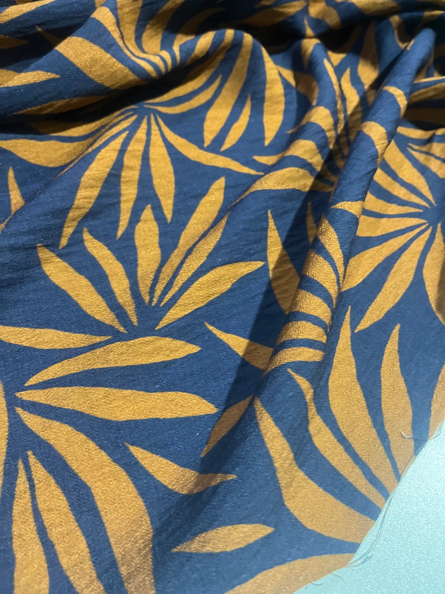 HYACINTHE 027 viscose/polyamide crêpe