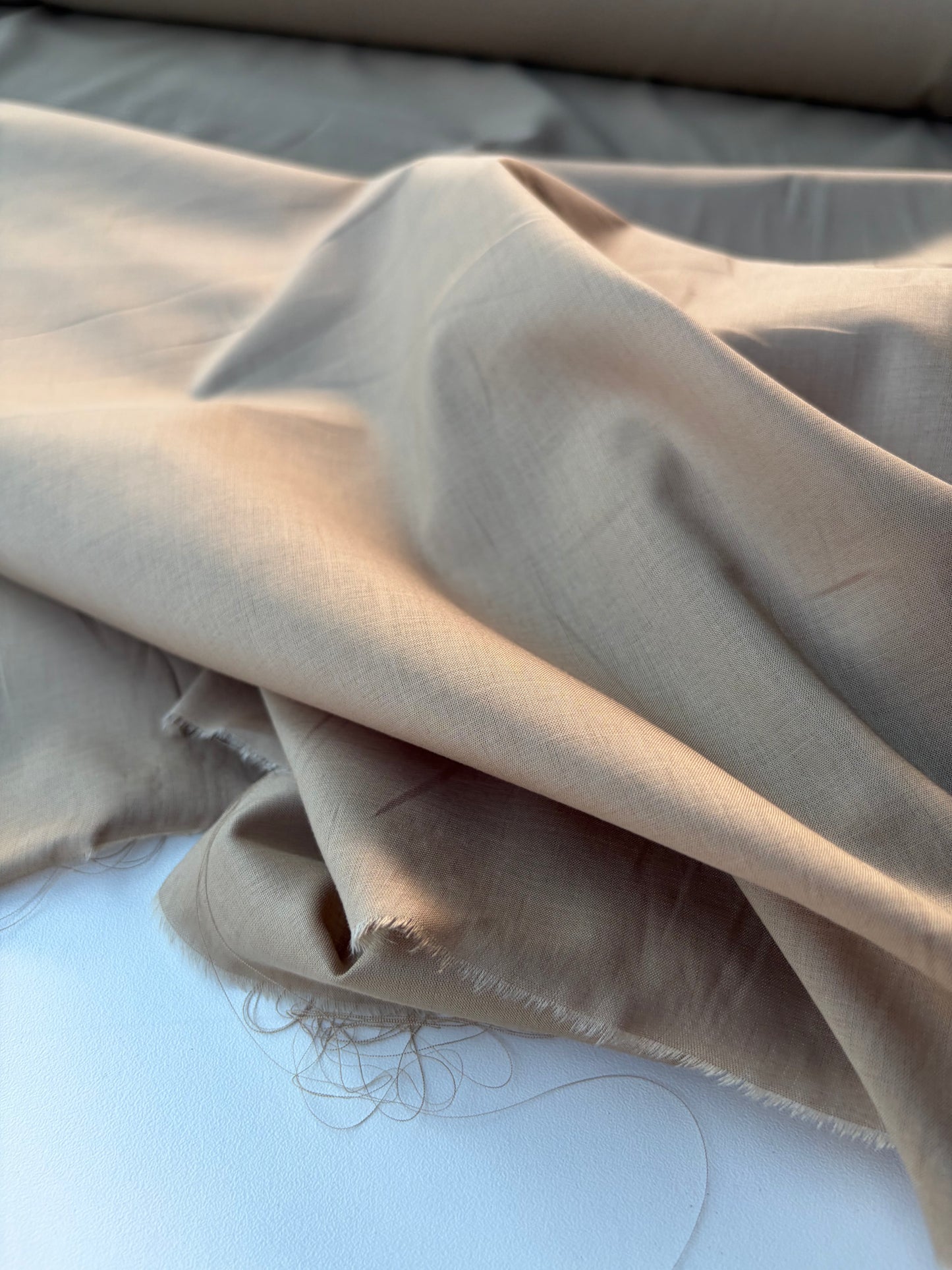 MARGE 044 cotton voile stretch sand