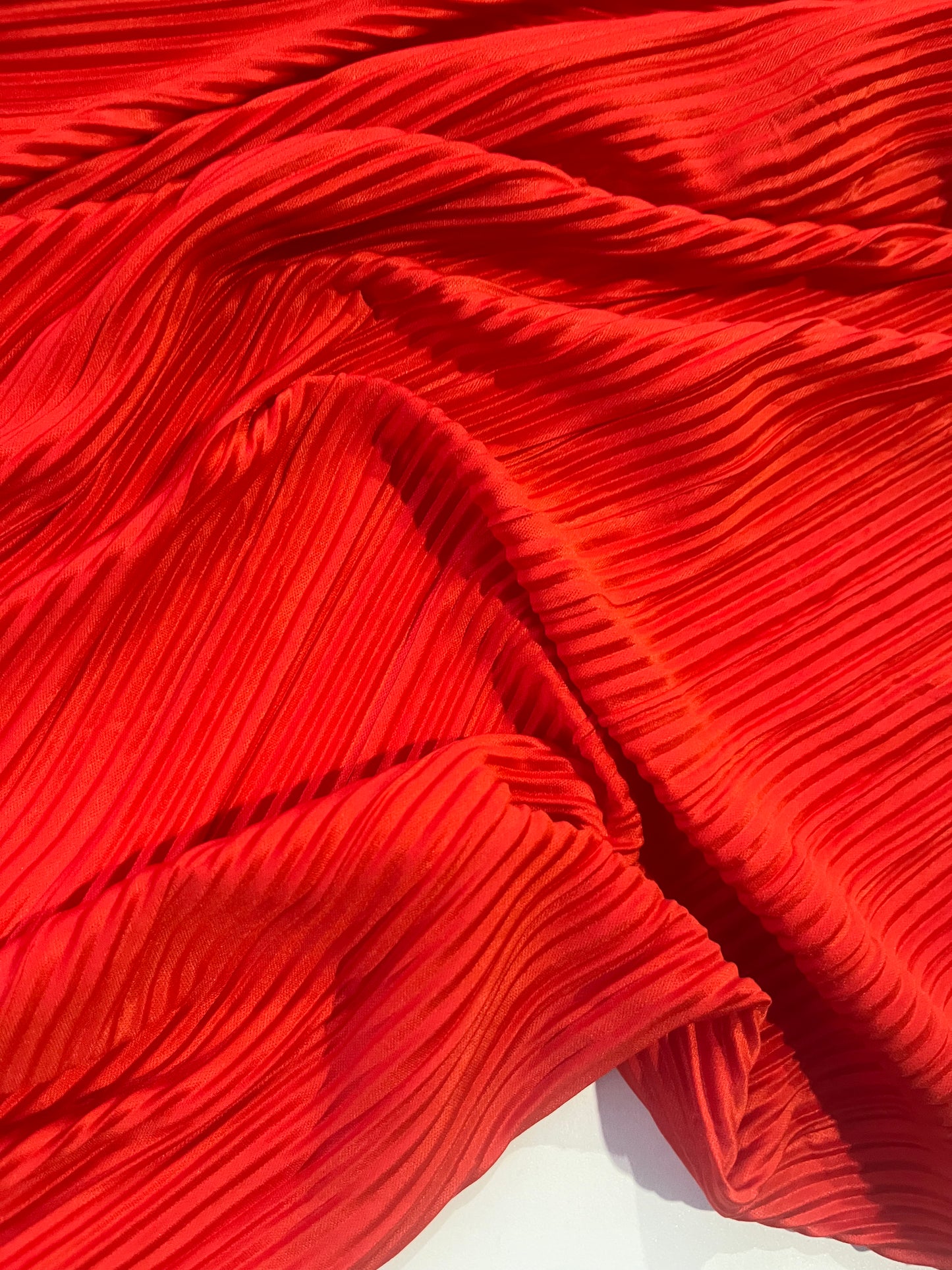 LOTTI 014 pleated satin red