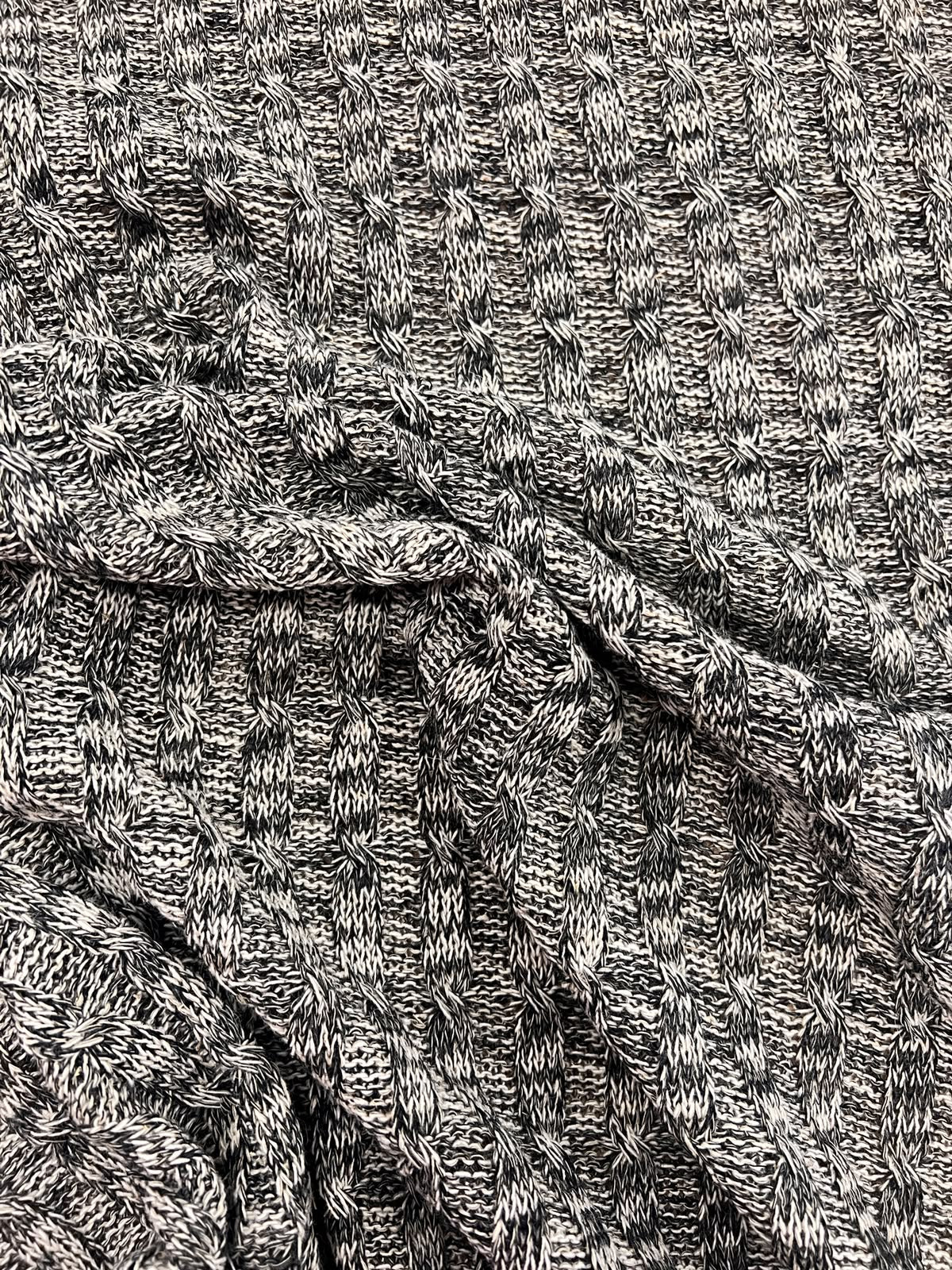 DARIA 042 ecru & charcoal melange knitted cable 100% wool